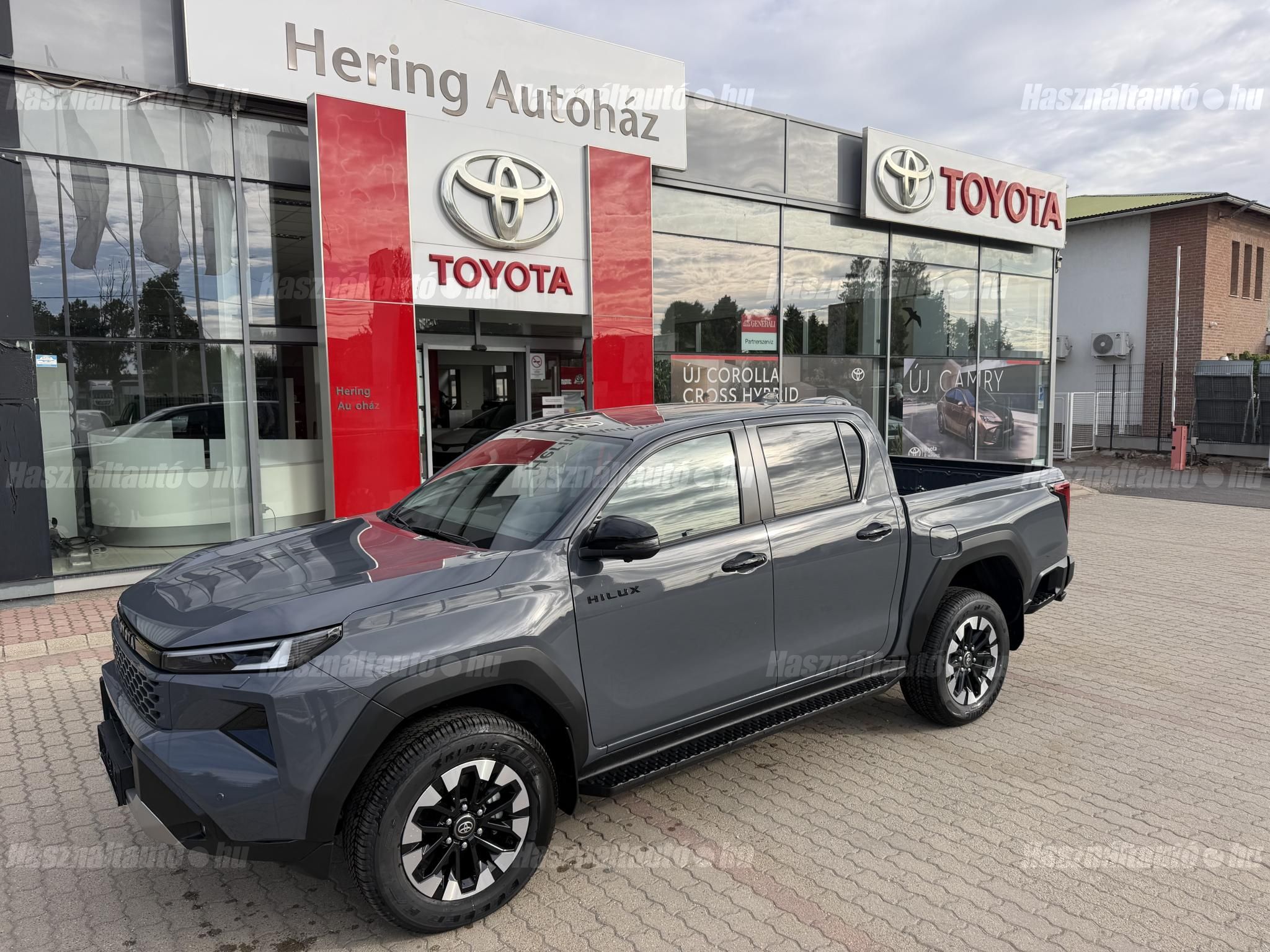 TOYOTA HILUX 2026 - 1