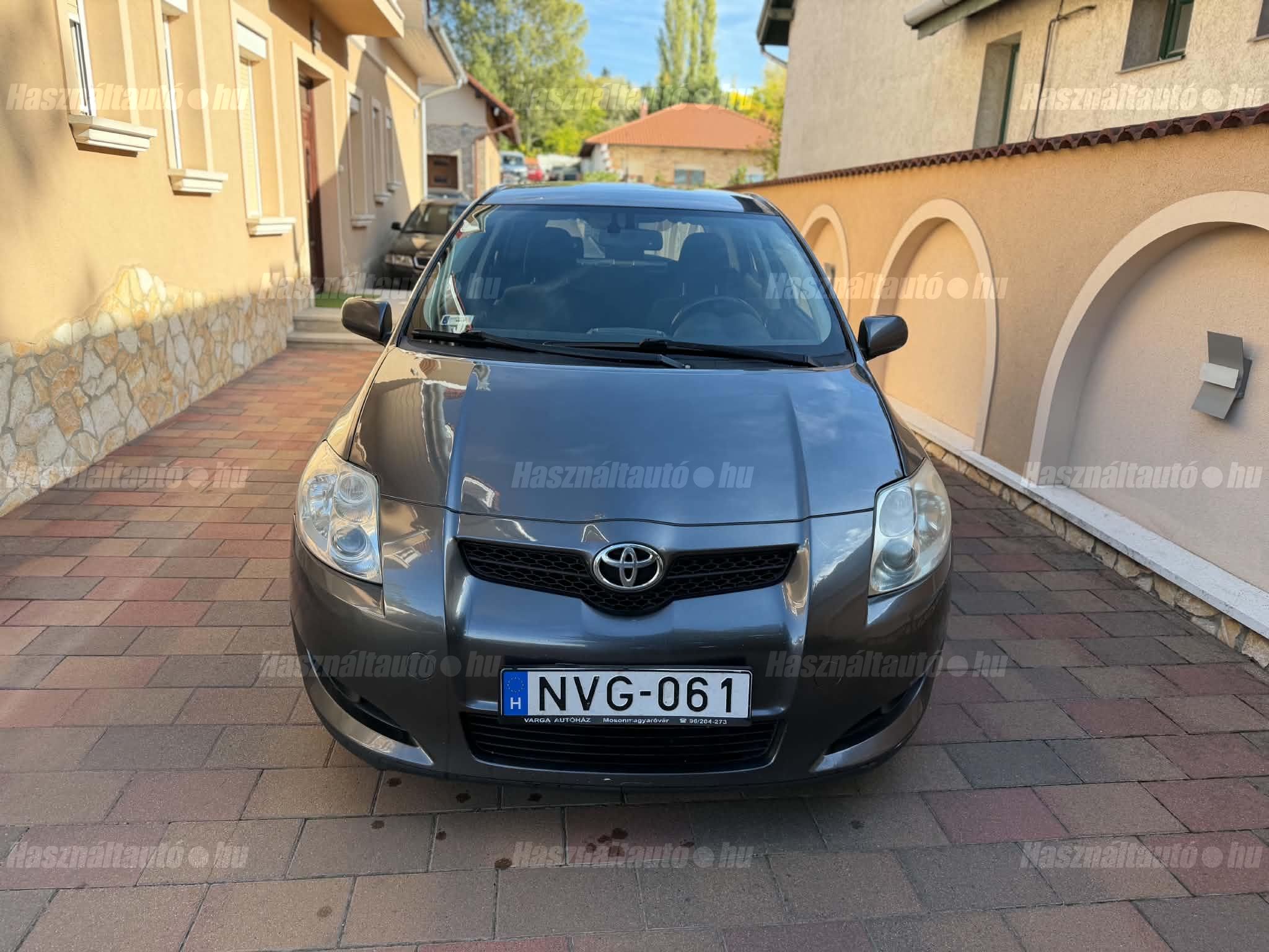 TOYOTA AURIS 2007/10 - 1