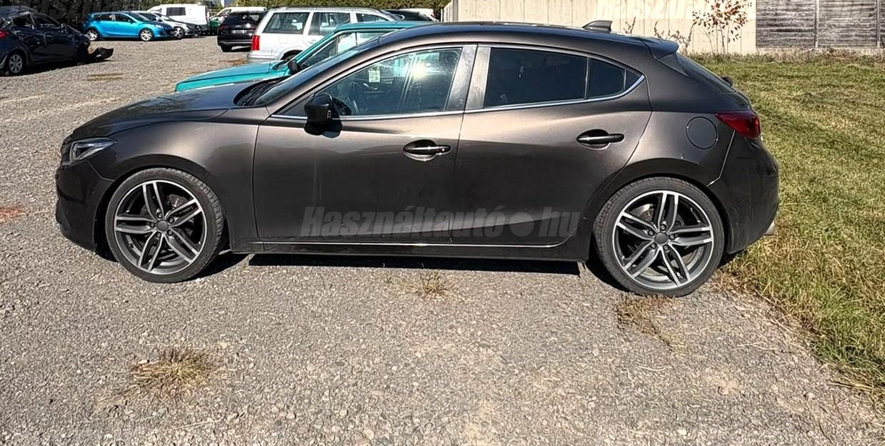 MAZDA 3 2015/1 - 1