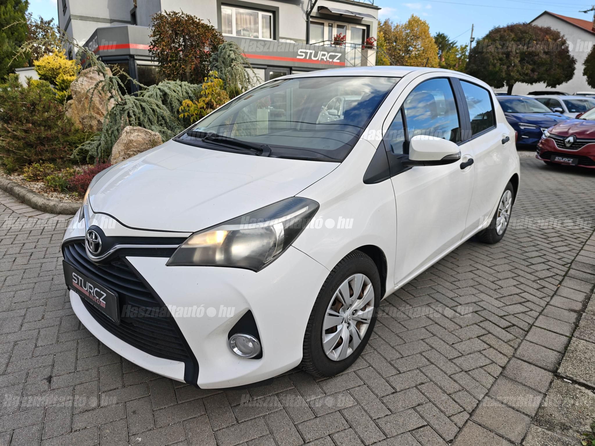 TOYOTA YARIS 2016/10 - 1