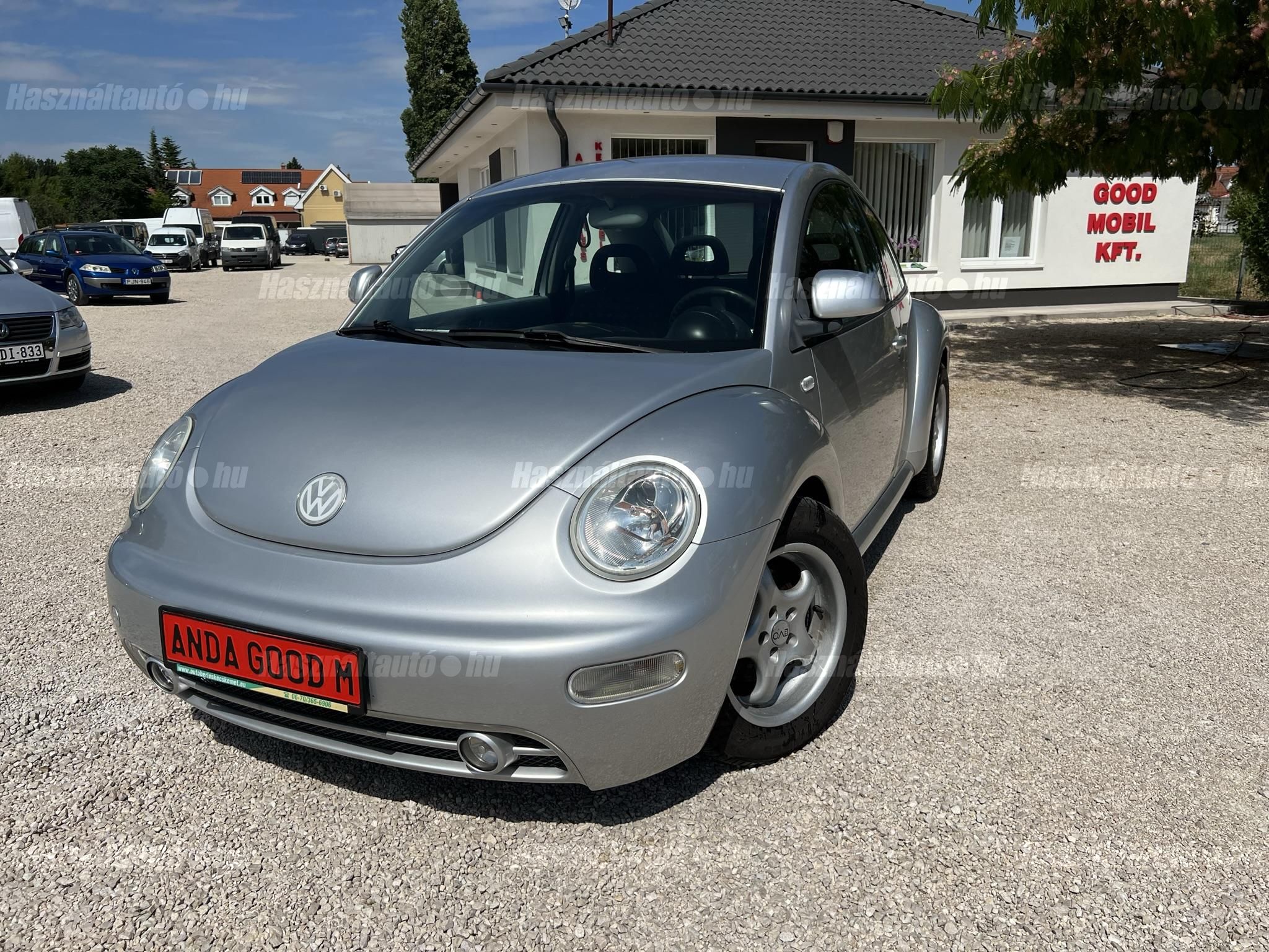 VOLKSWAGEN NEW BEETLE 1999/5 - 1
