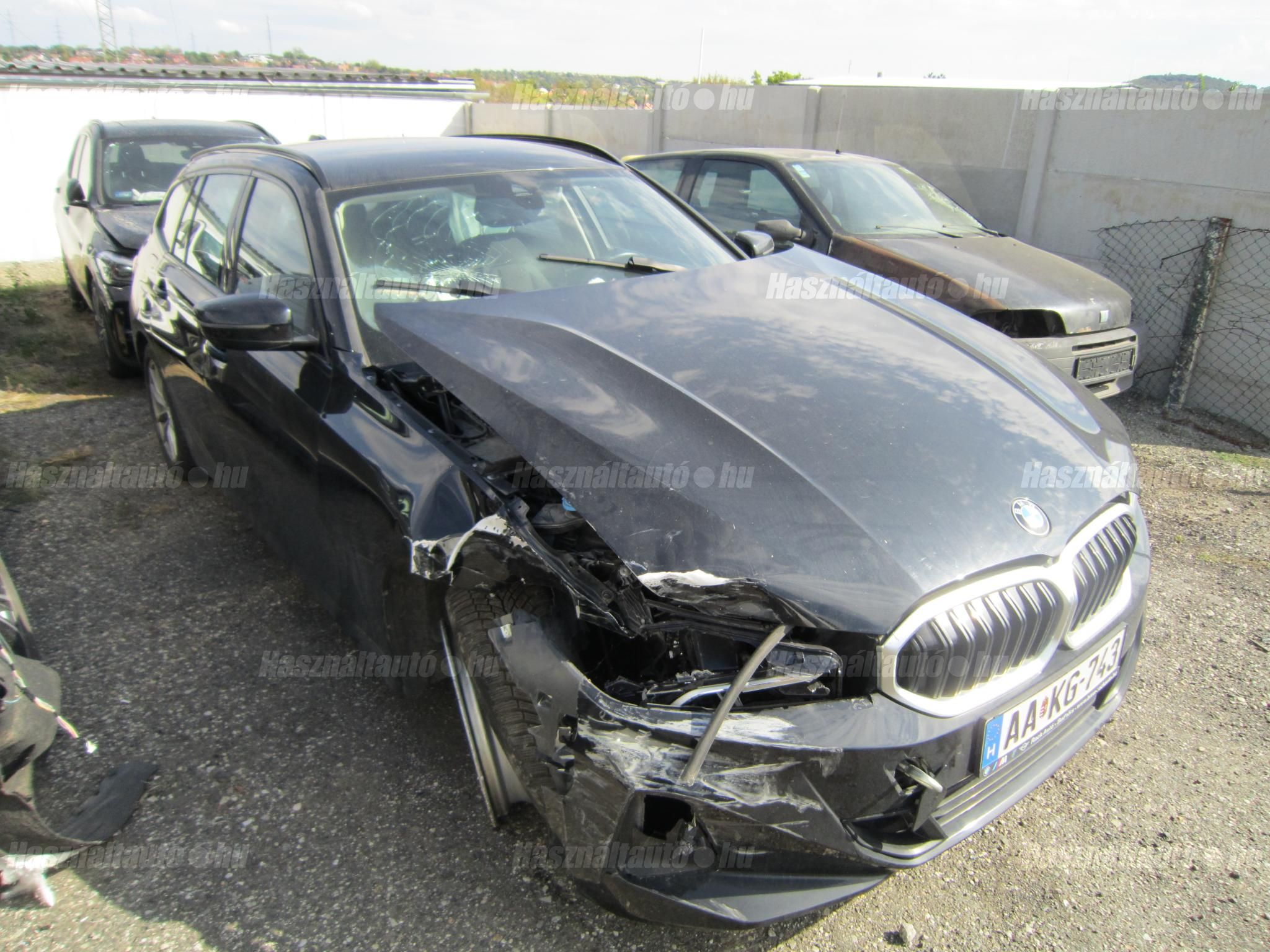 BMW 320 2023/3 - 1