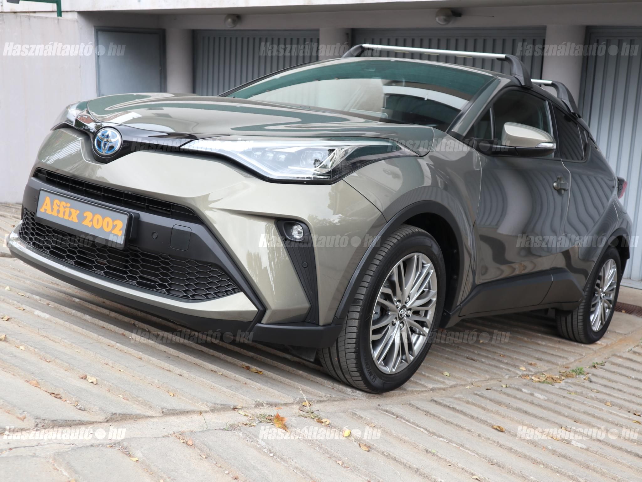 TOYOTA C-HR 2022/12 - 1