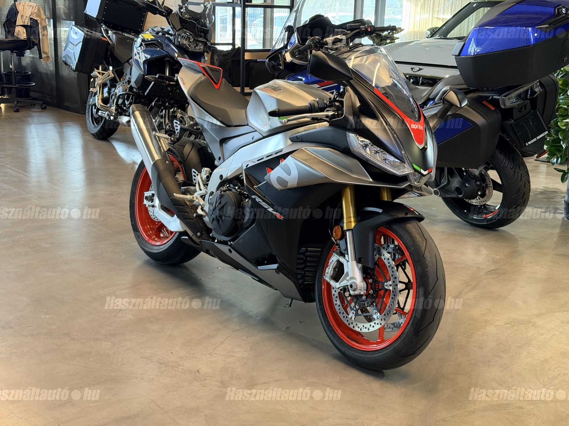 APRILIA RSV4 2024/10 - 1