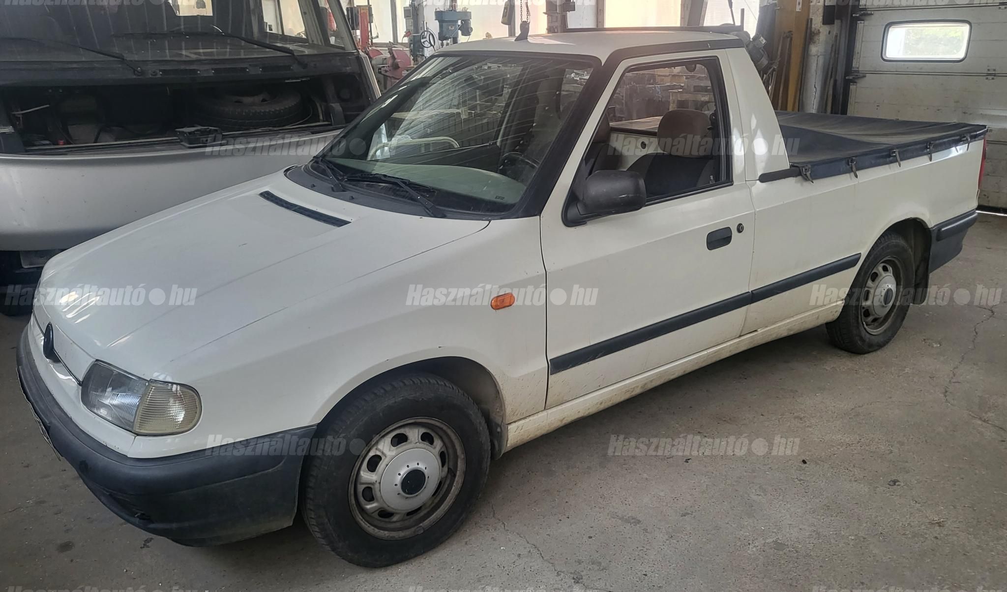 SKODA FELICIA 2000/11 - 1