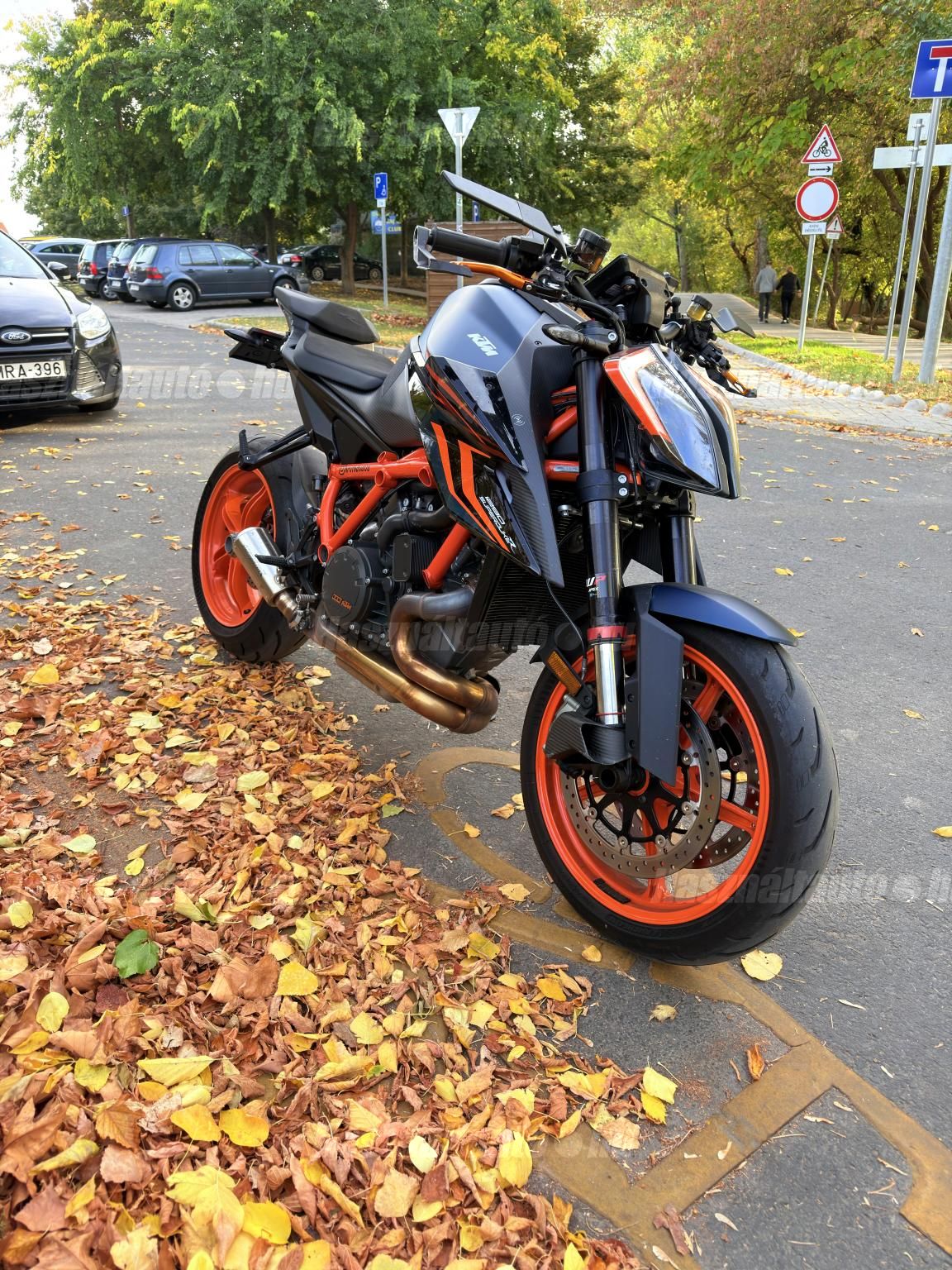 KTM 1290 SUPER DUKE R 2023/12 - 1