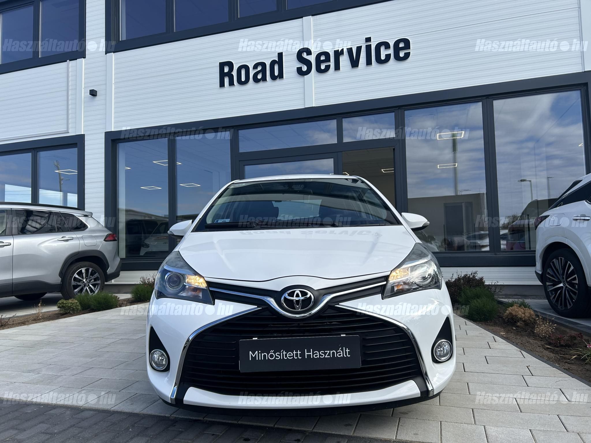 TOYOTA YARIS 2016/7 - 1