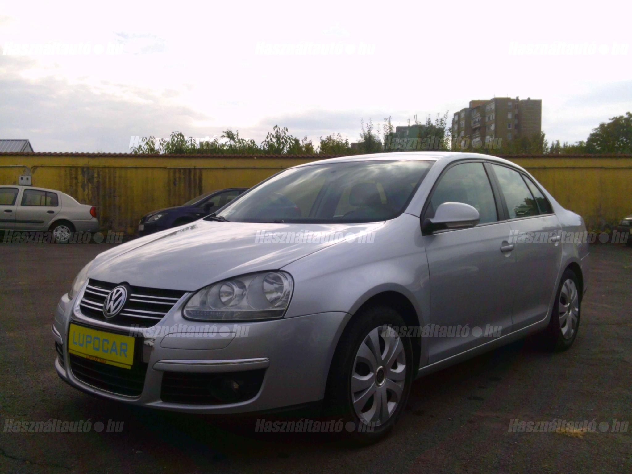 VOLKSWAGEN JETTA 2009/2 - 1