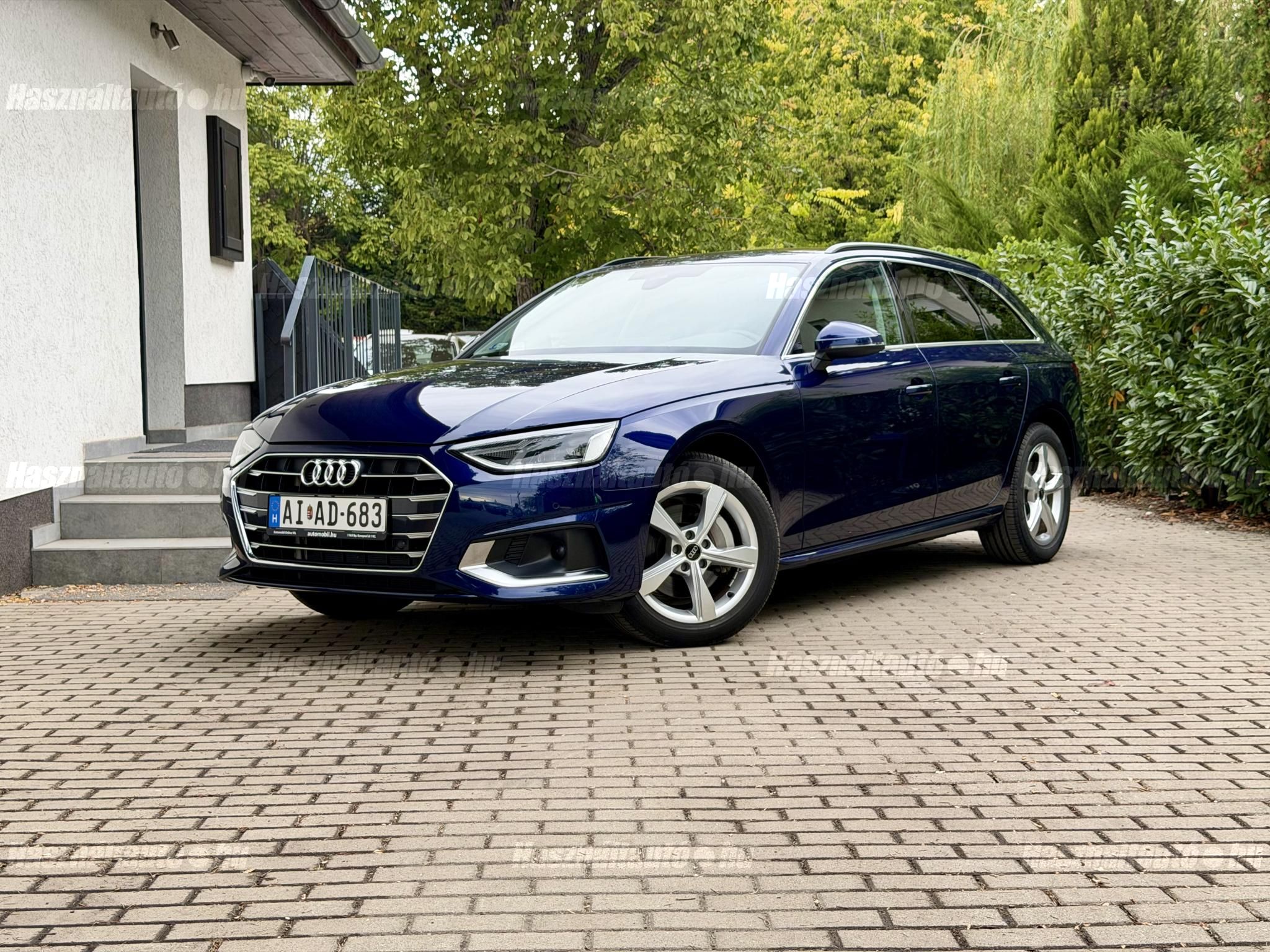 AUDI A4 2024/8 - 1
