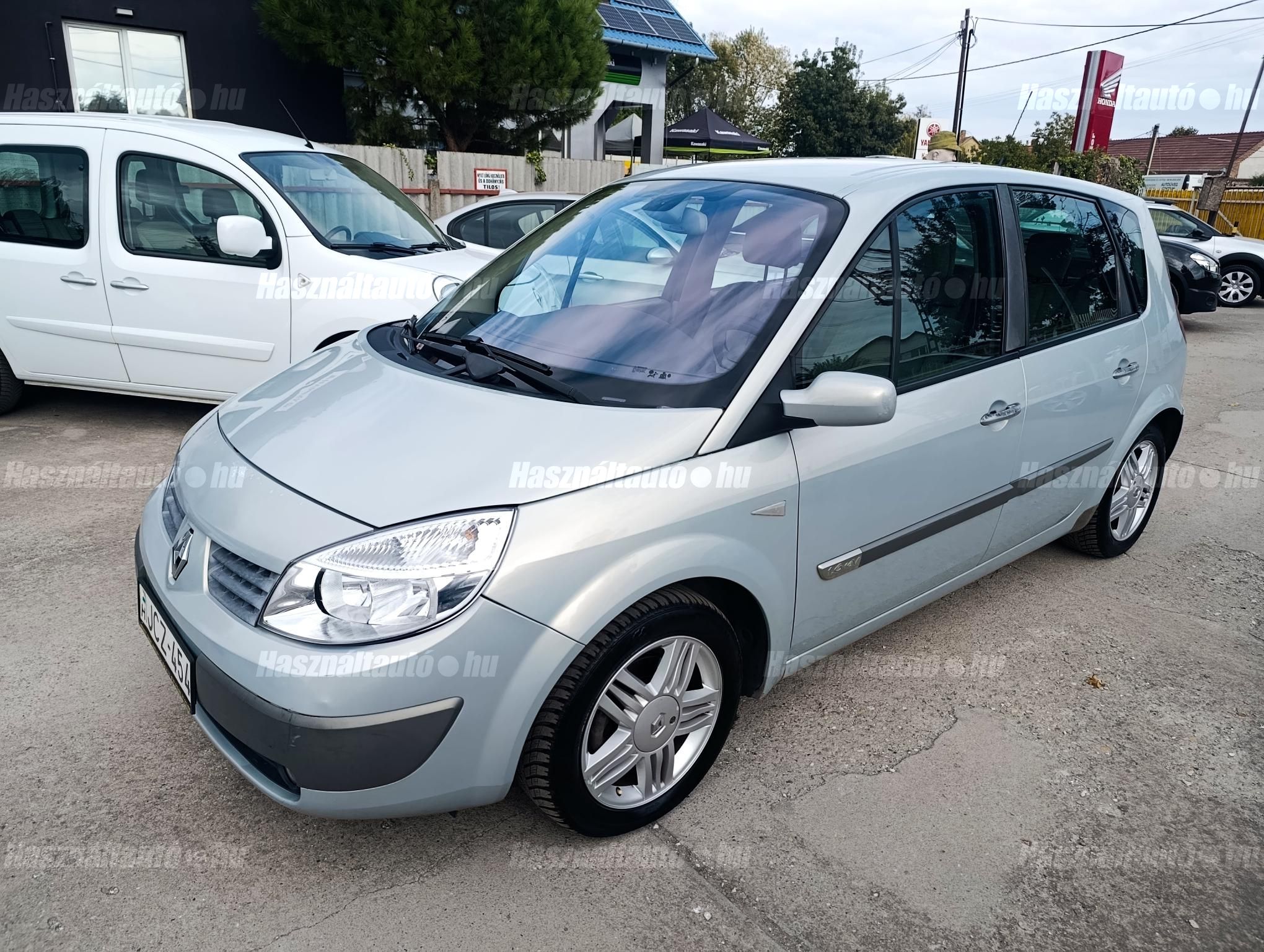 RENAULT SCENIC 2004/4 - 1