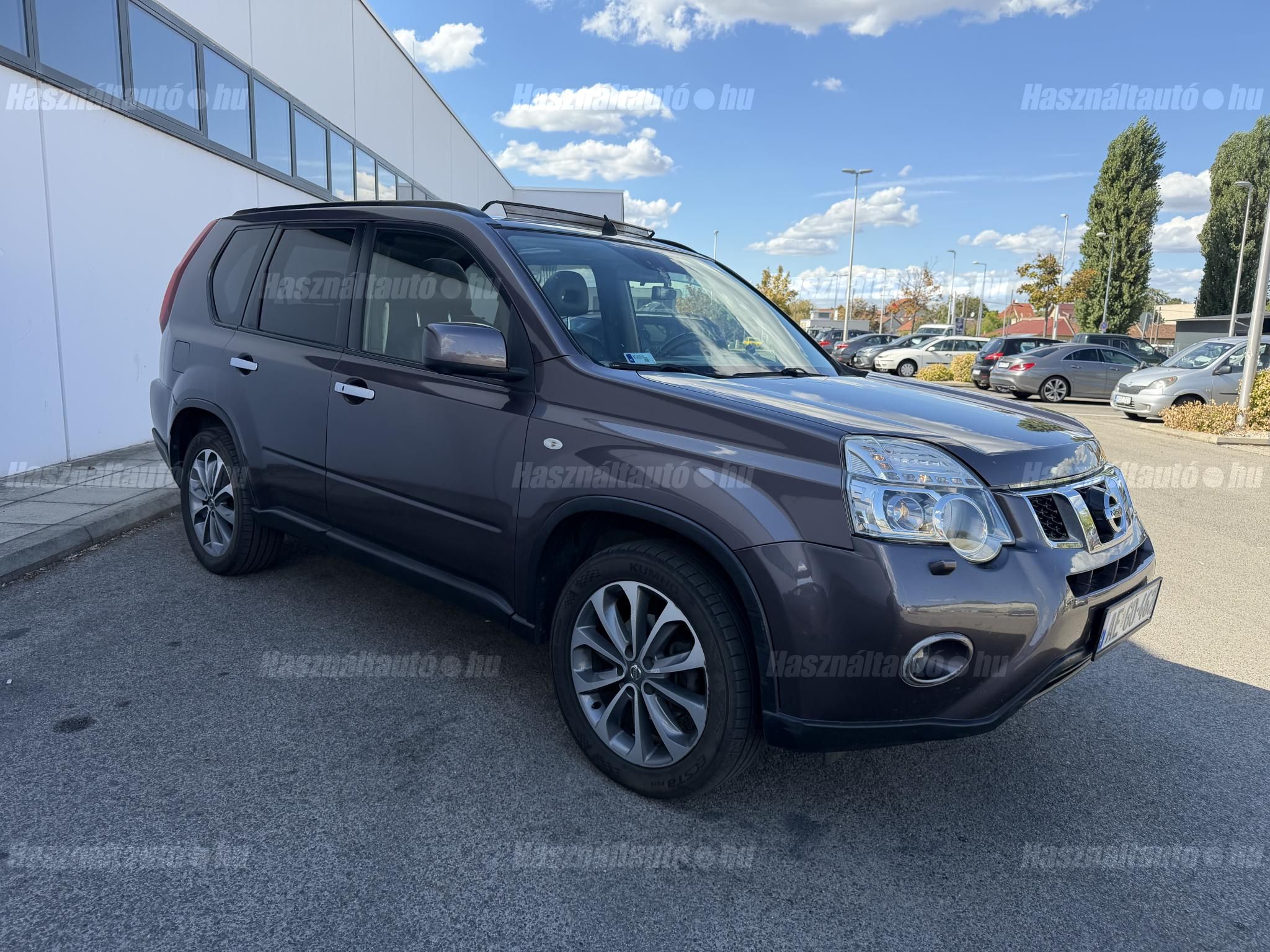 NISSAN X-TRAIL 2012/11 - 1