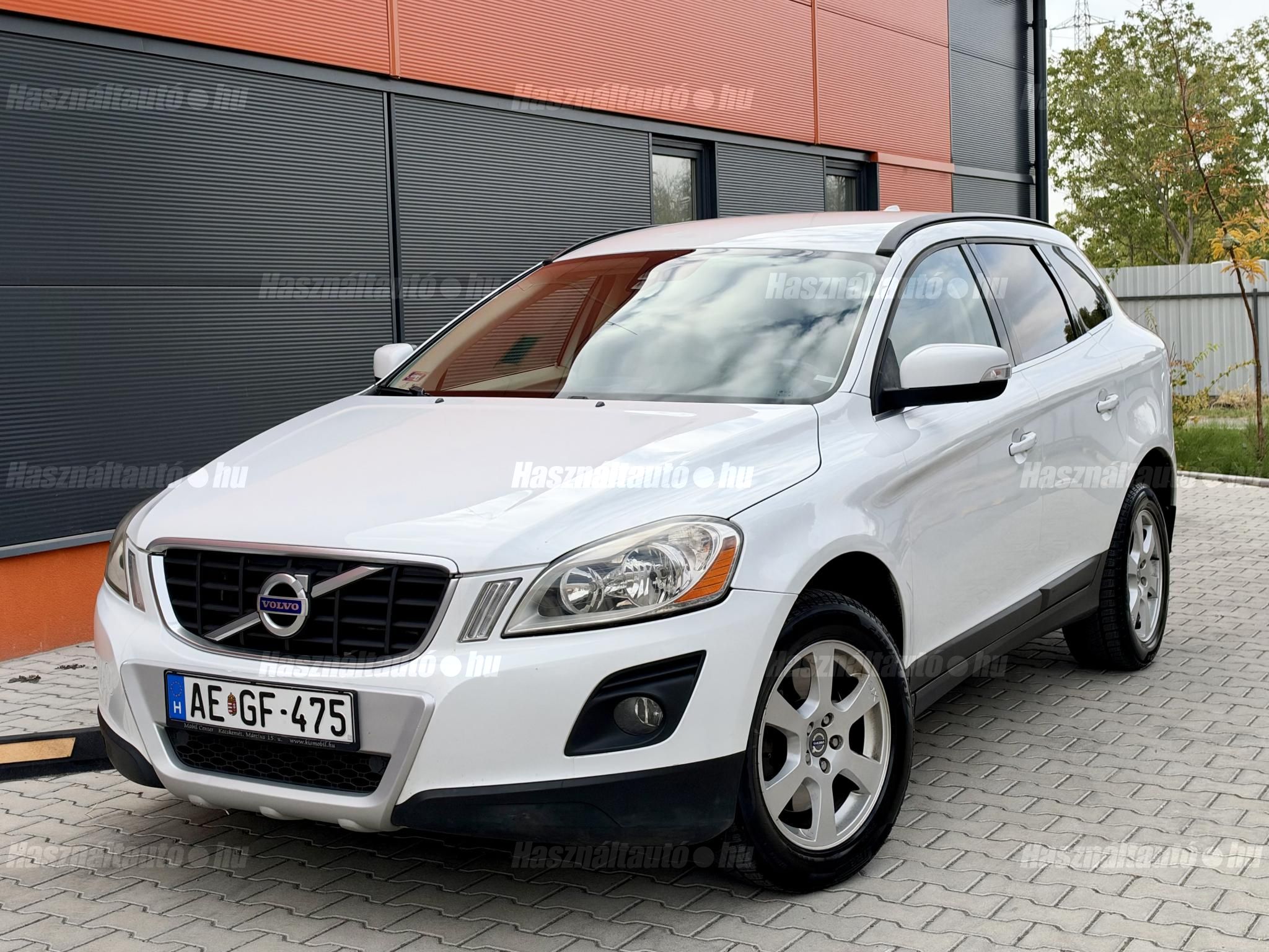 VOLVO XC60 2010/4 - 1