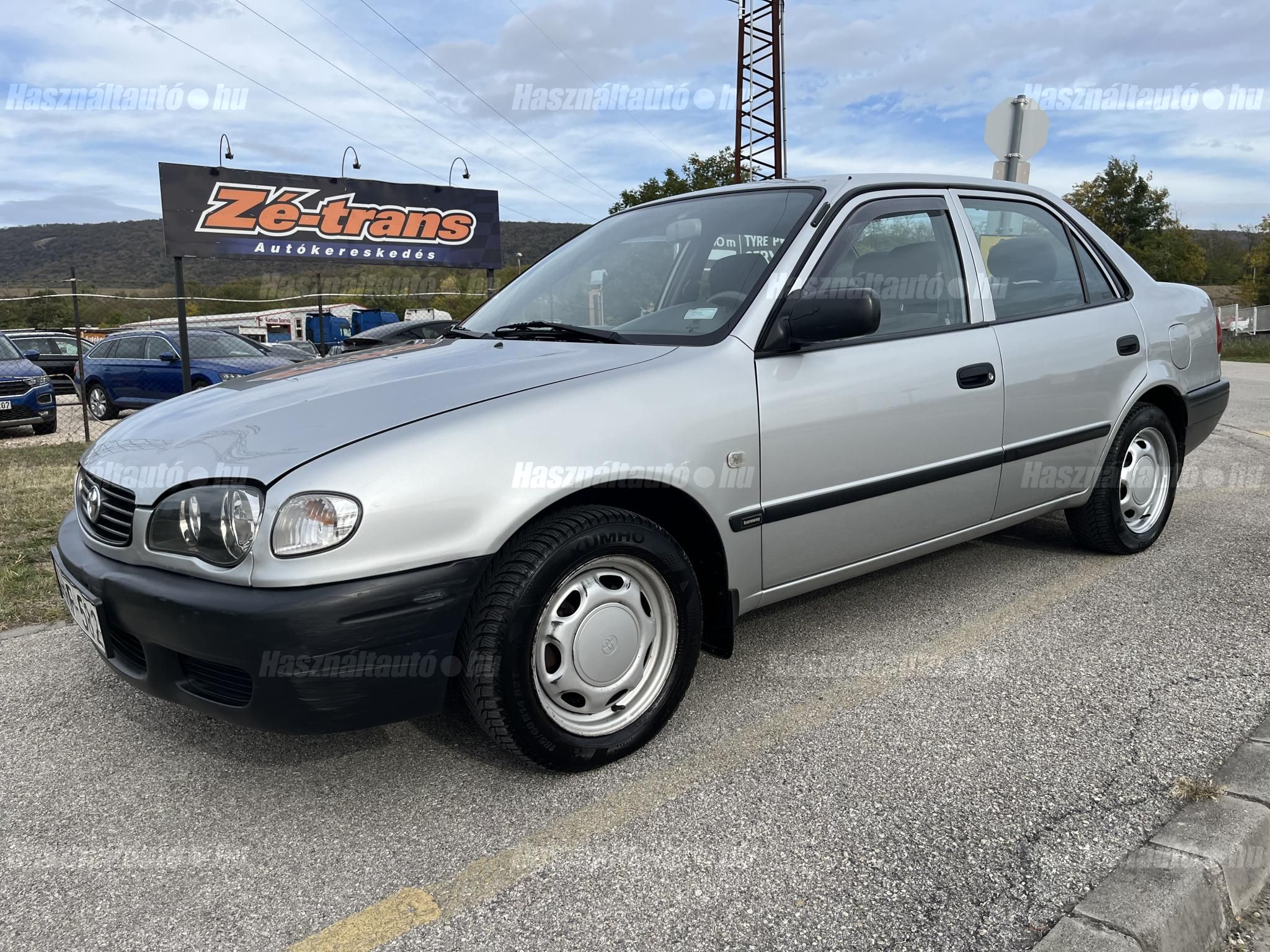 TOYOTA COROLLA 2000/7 - 1