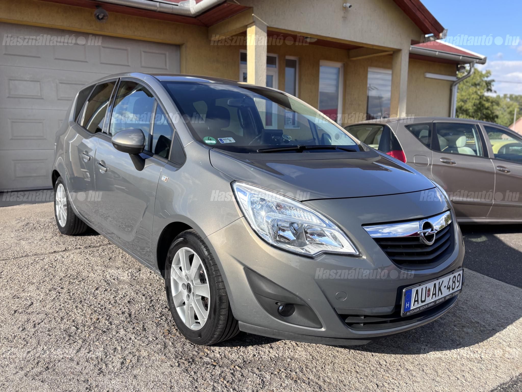 OPEL MERIVA B 2011/8 - 1