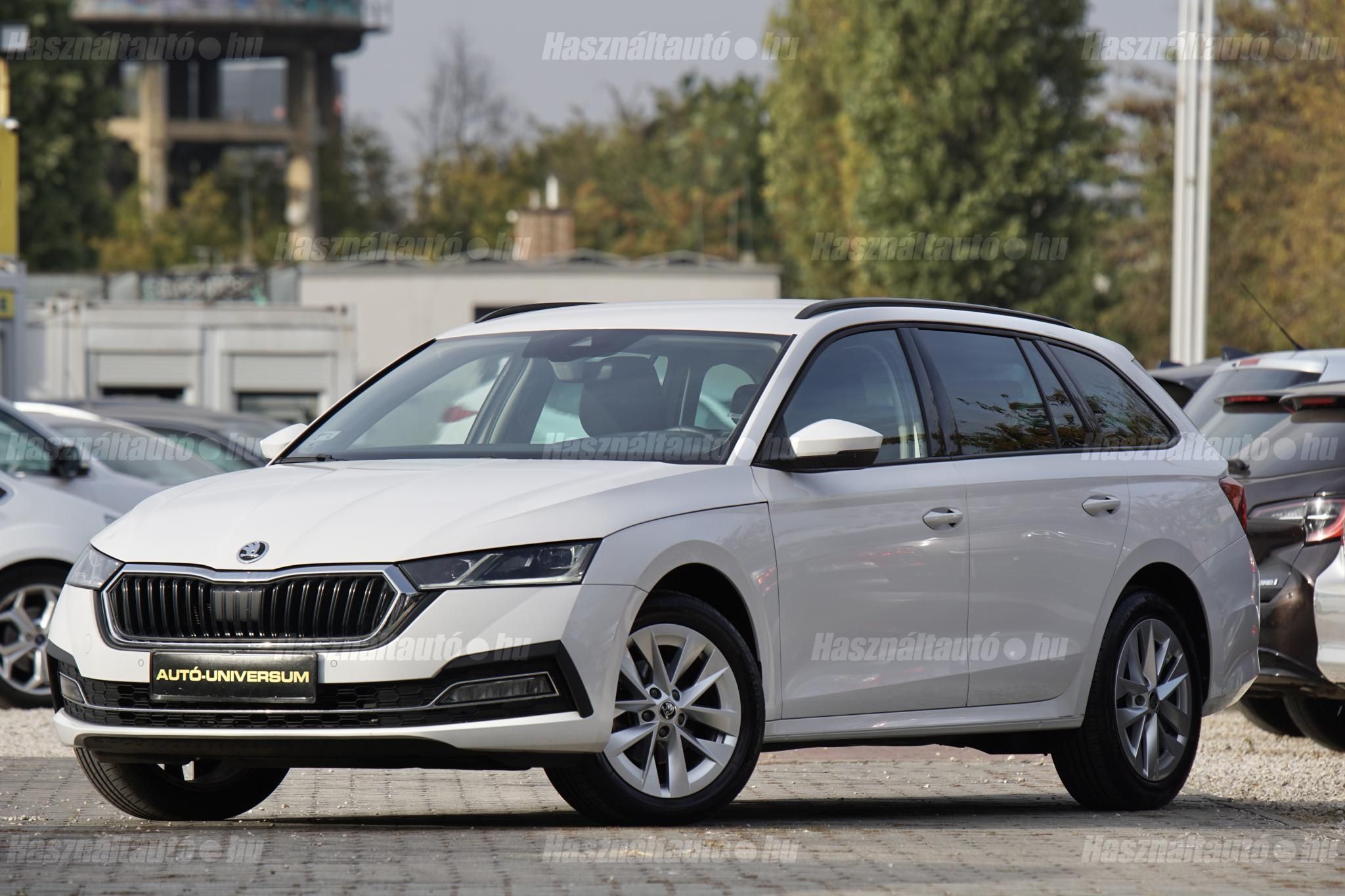 SKODA OCTAVIA 2022/12 - 1