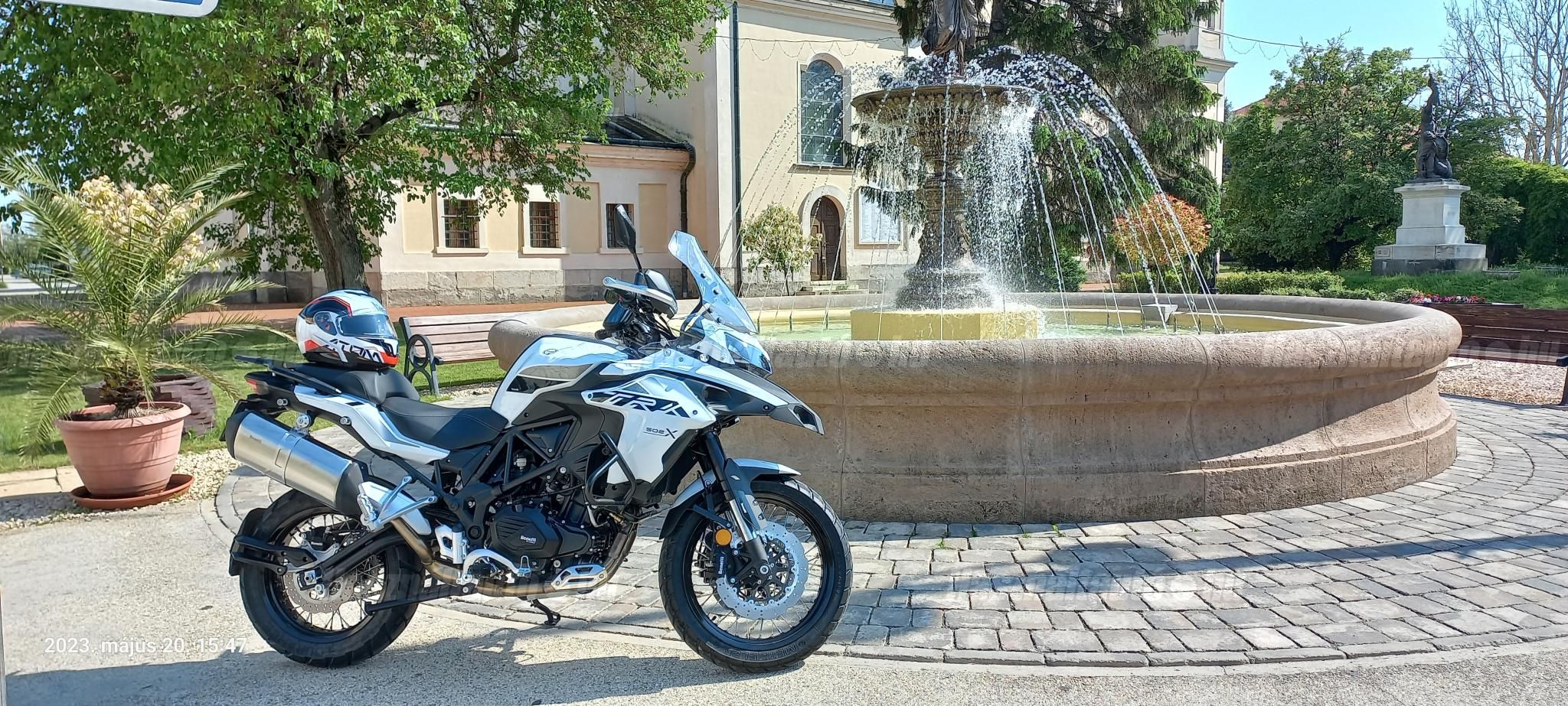 BENELLI TRK 502 X 2023/5 - 1