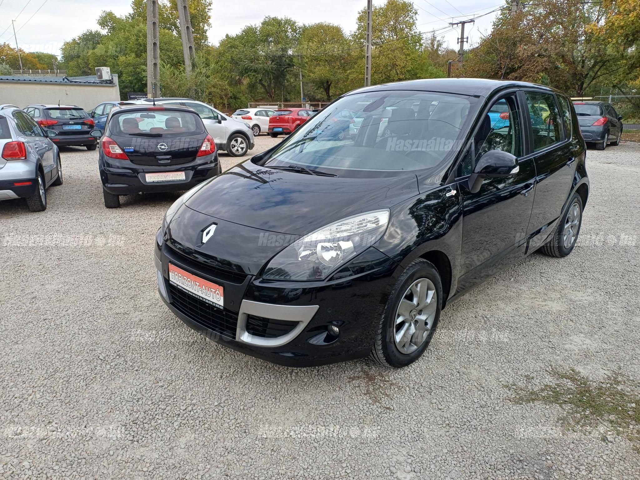 RENAULT SCENIC 2011/8 - 1