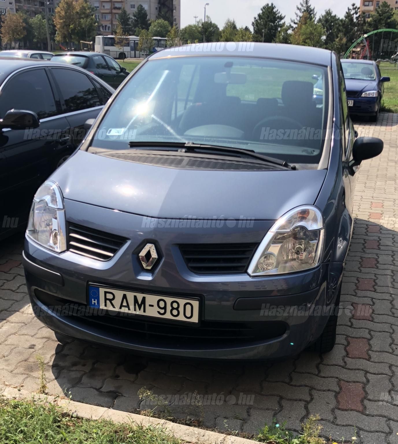 RENAULT MODUS 2007/8 - 1