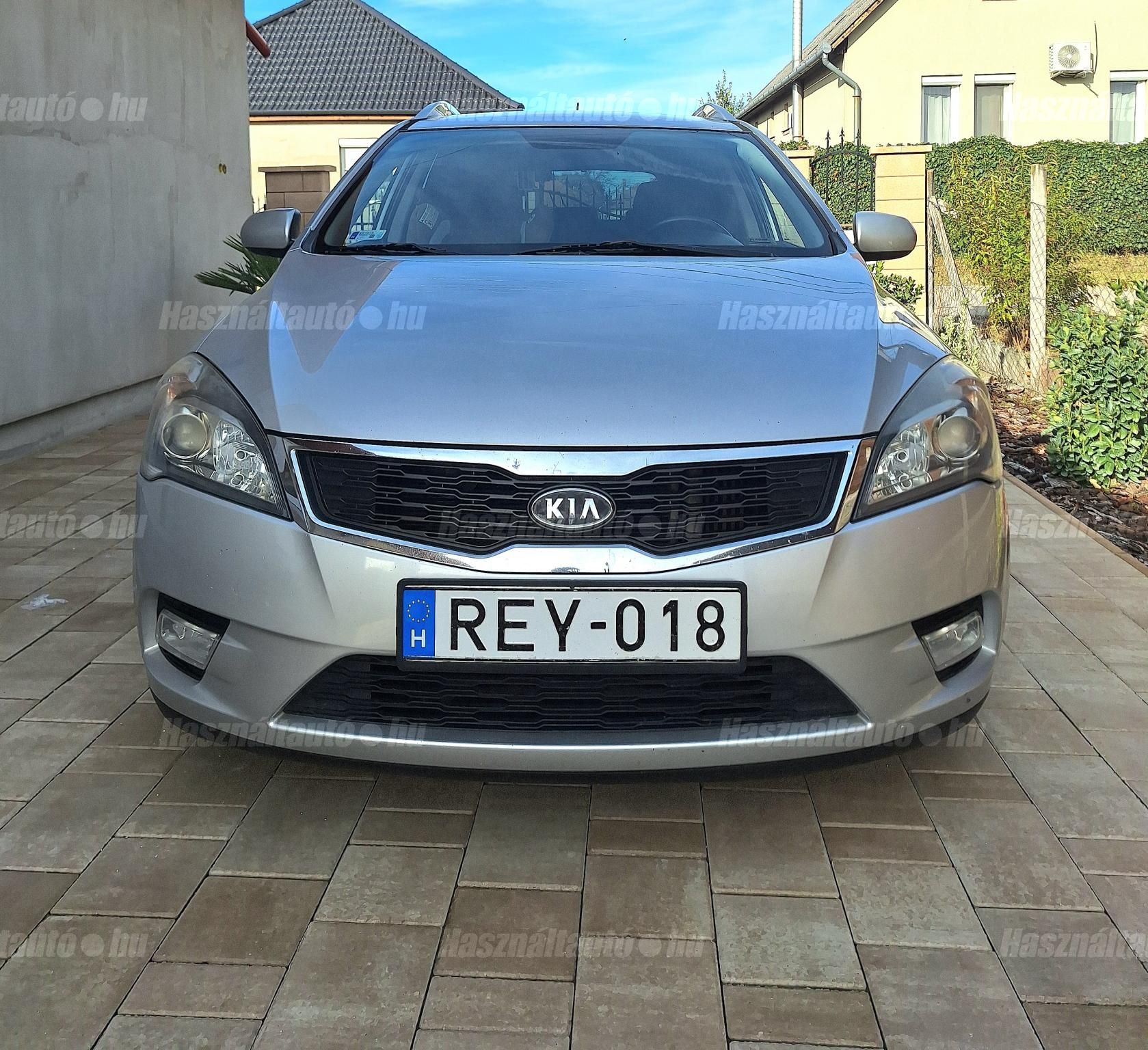KIA CEE'D 2011 - 1