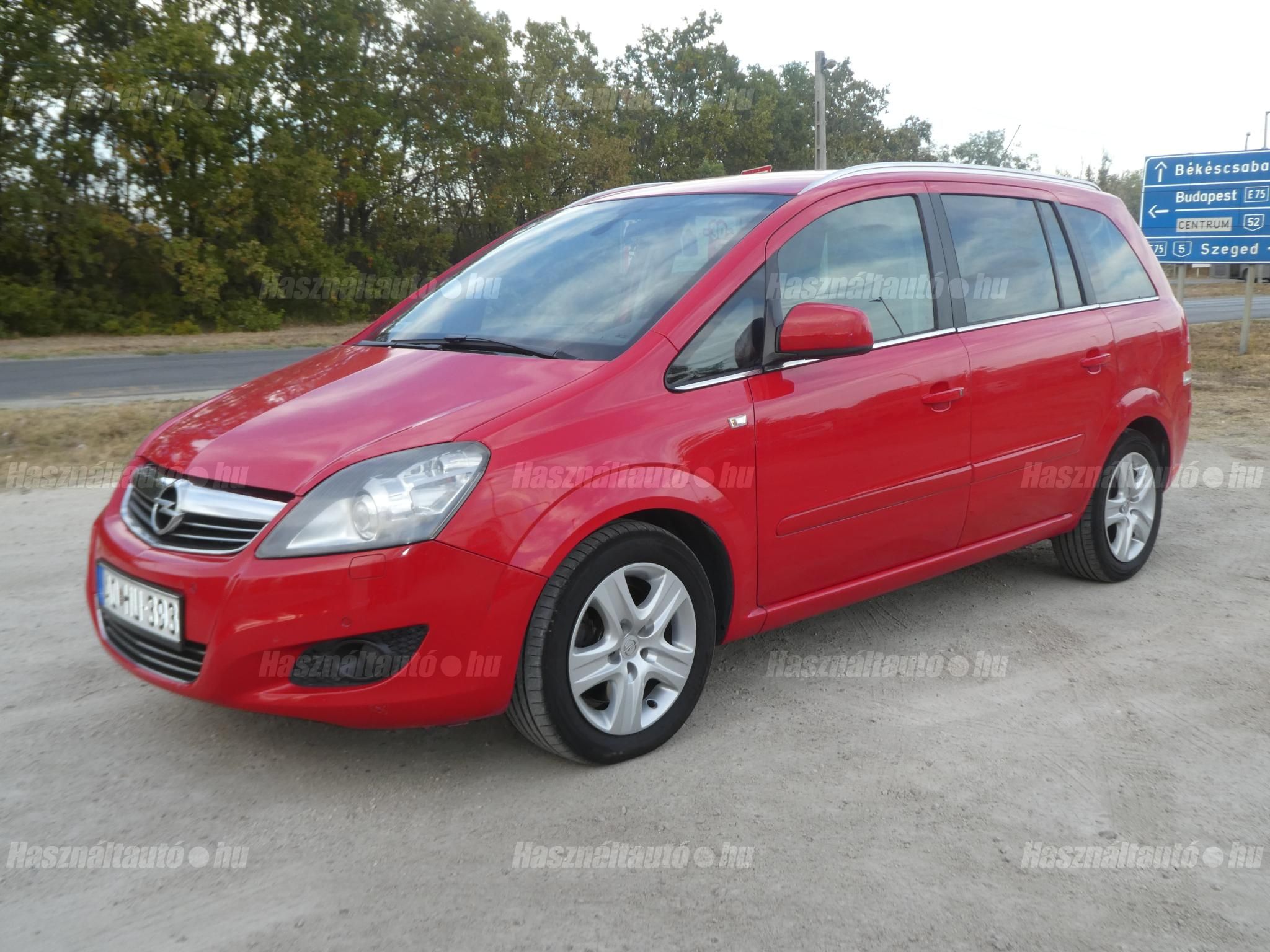 OPEL ZAFIRA B 2010 - 1