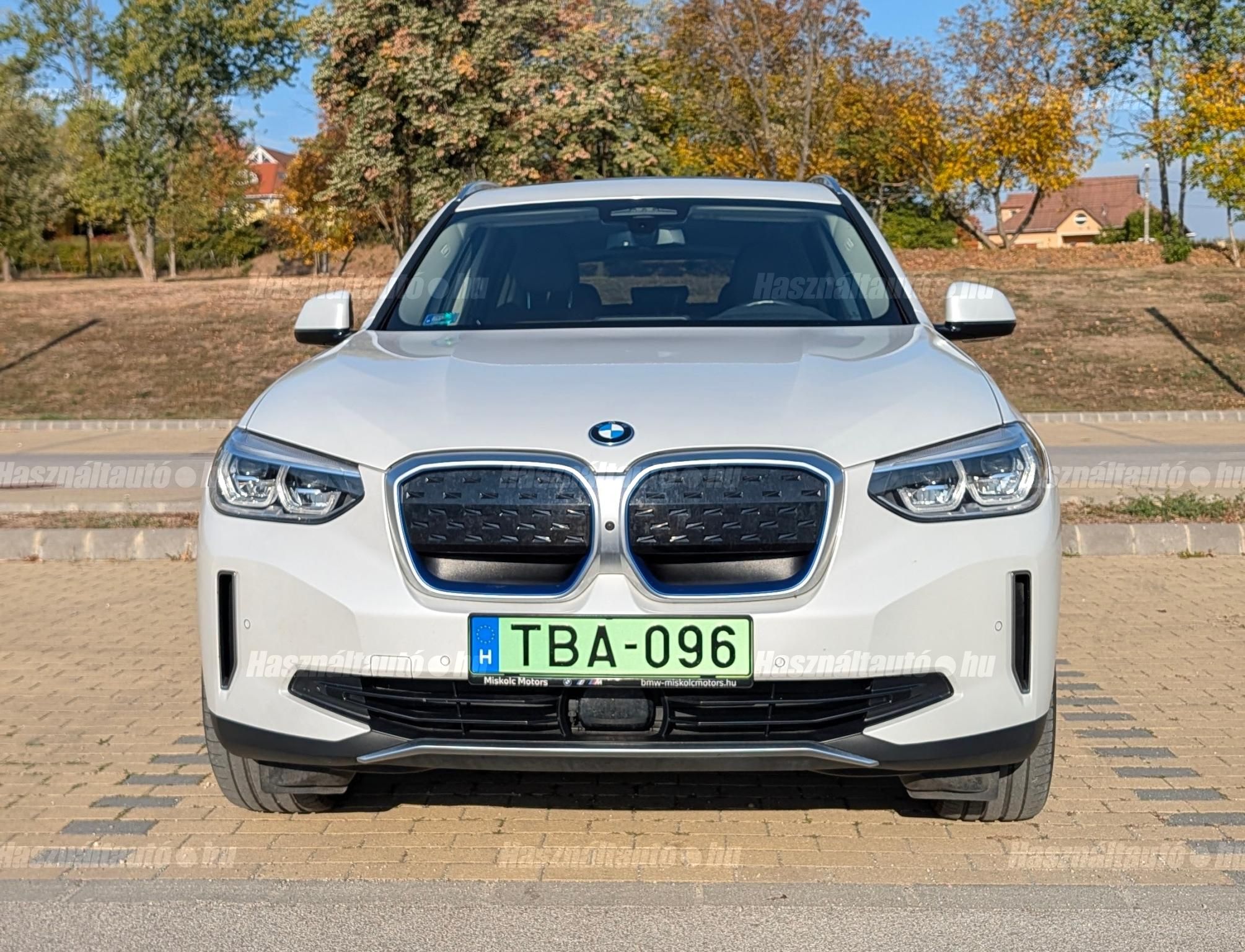 BMW IX3 2021/11 - 1