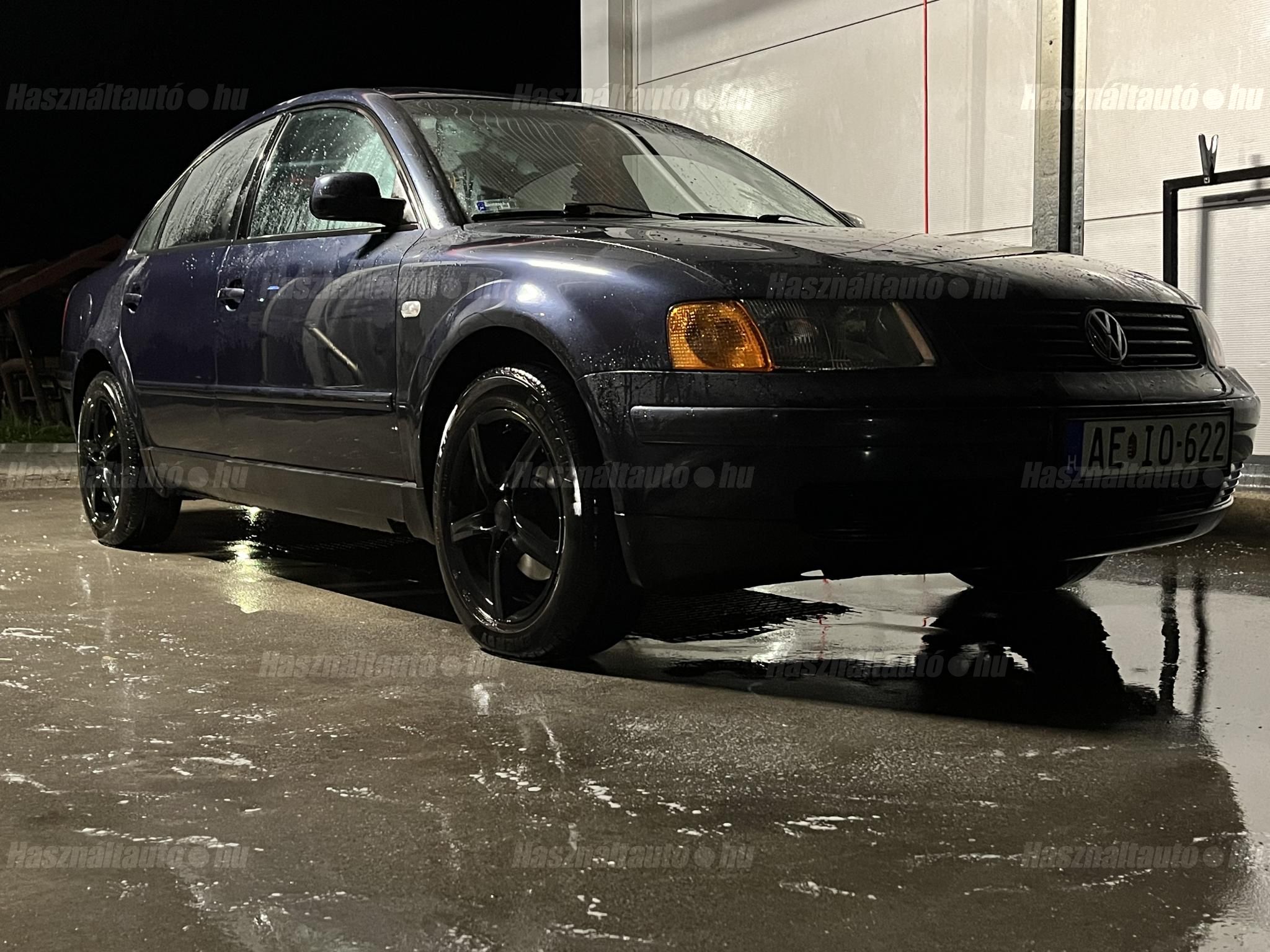 VOLKSWAGEN PASSAT 1997/10 - 1