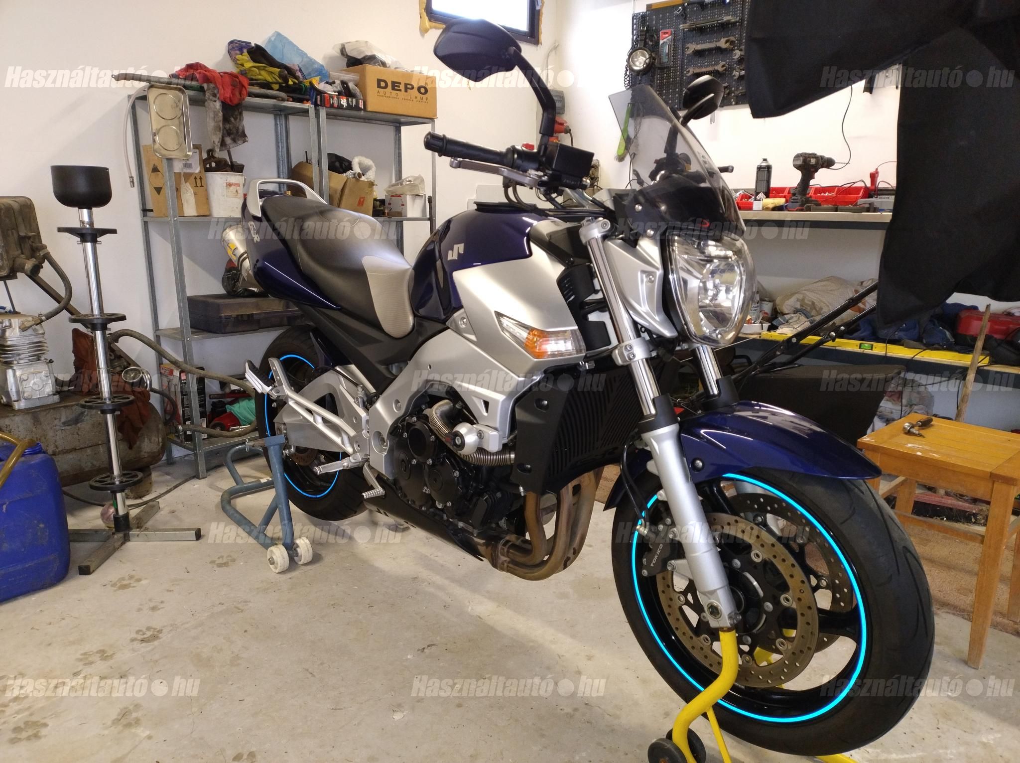 SUZUKI GSR 600 2007/5 - 1