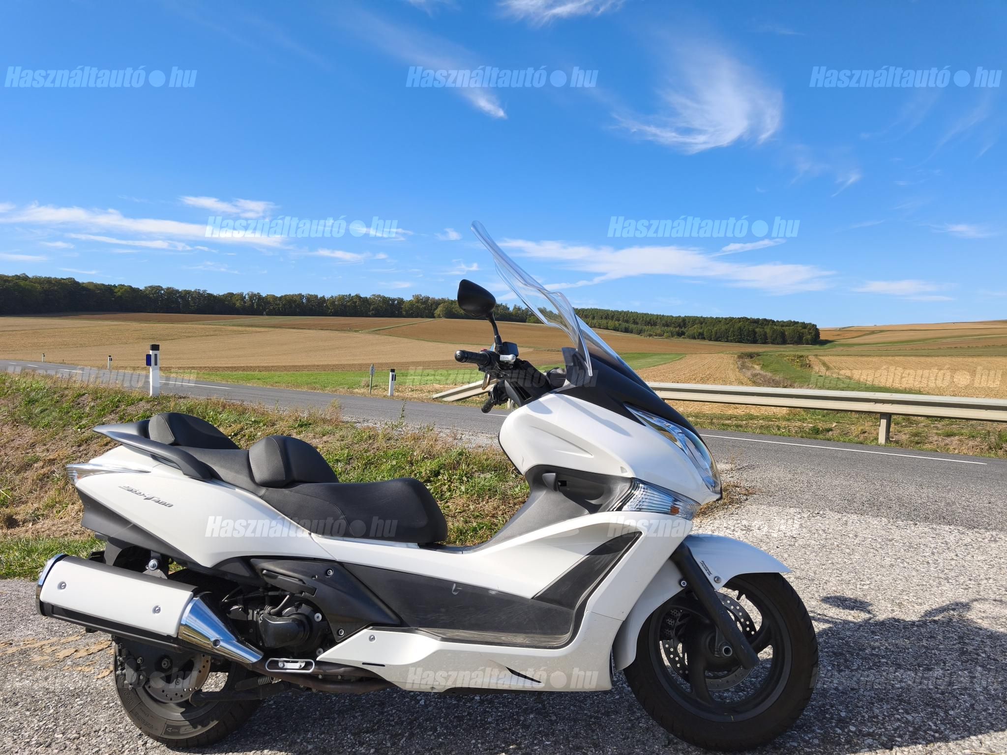 HONDA SW-T 400 2010/4 - 1