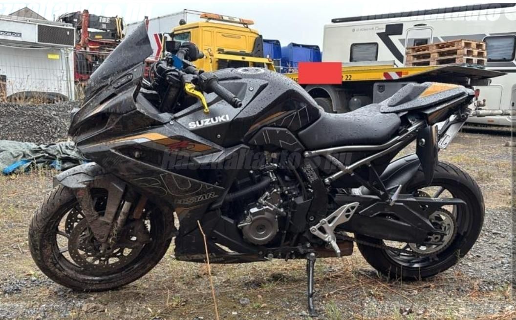SUZUKI GSX 8 R 2025/8 - 1