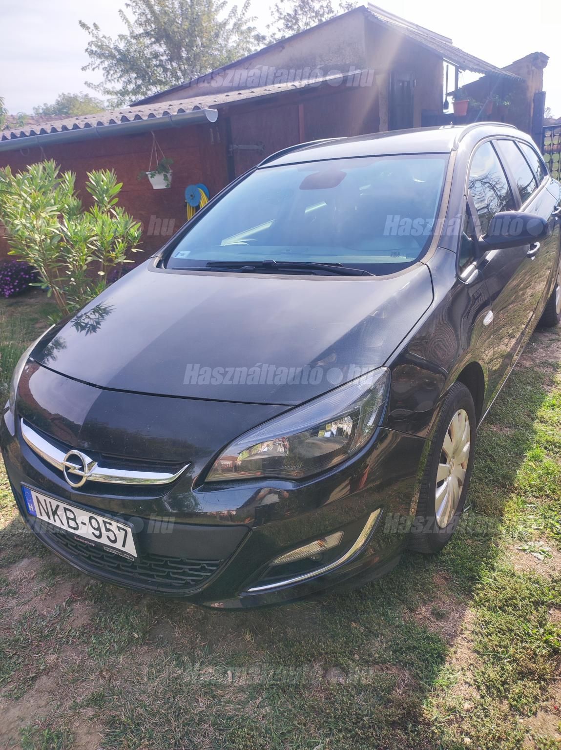 OPEL ASTRA J 2013/8 - 1