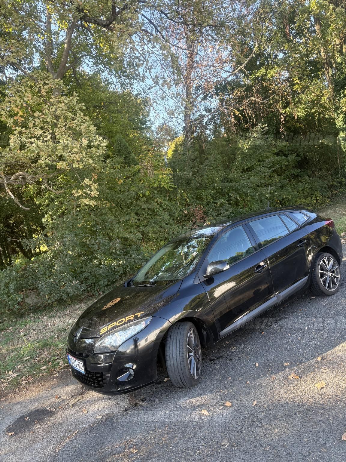 RENAULT MEGANE 2011/10 - 1