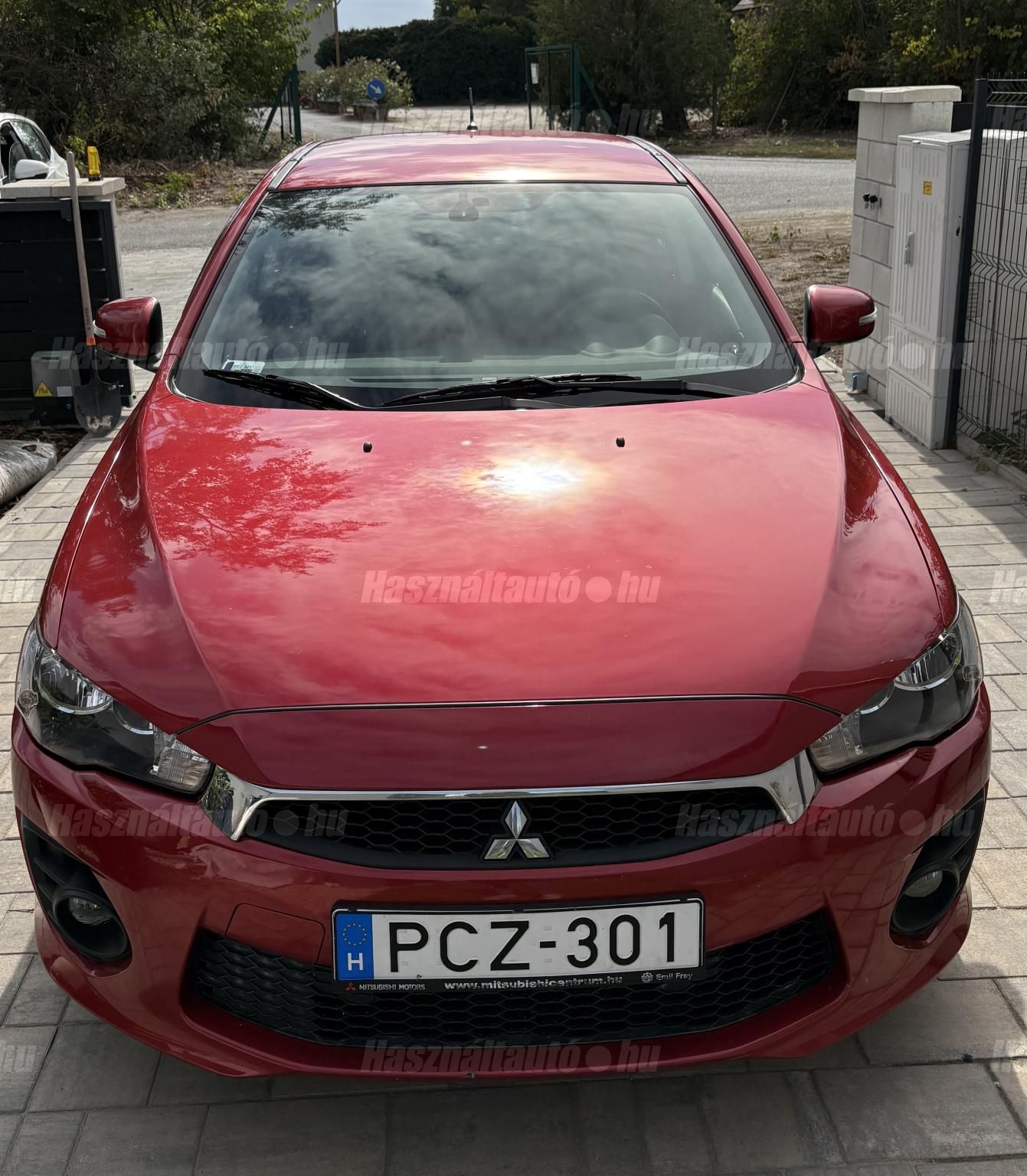 MITSUBISHI LANCER 2016/12 - 1