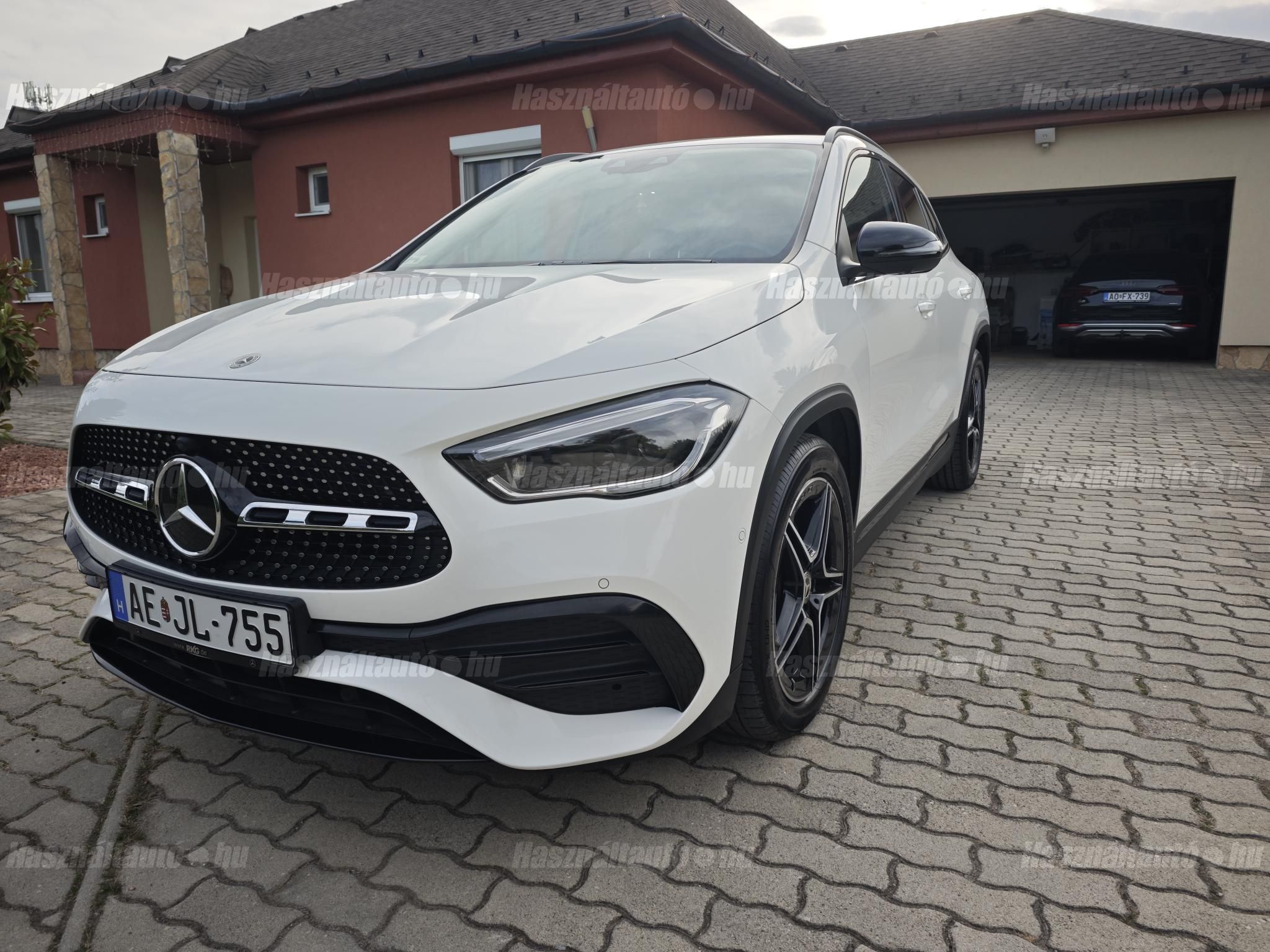 MERCEDES-BENZ GLA 220 2021/4 - 1
