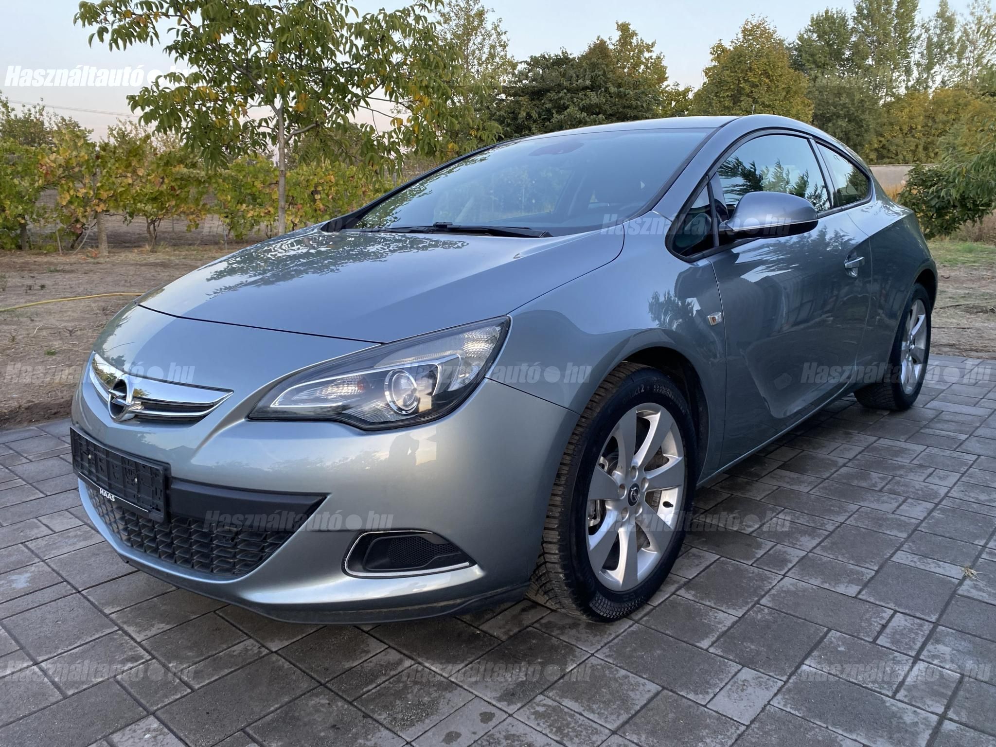 OPEL ASTRA J 2012/4 - 1