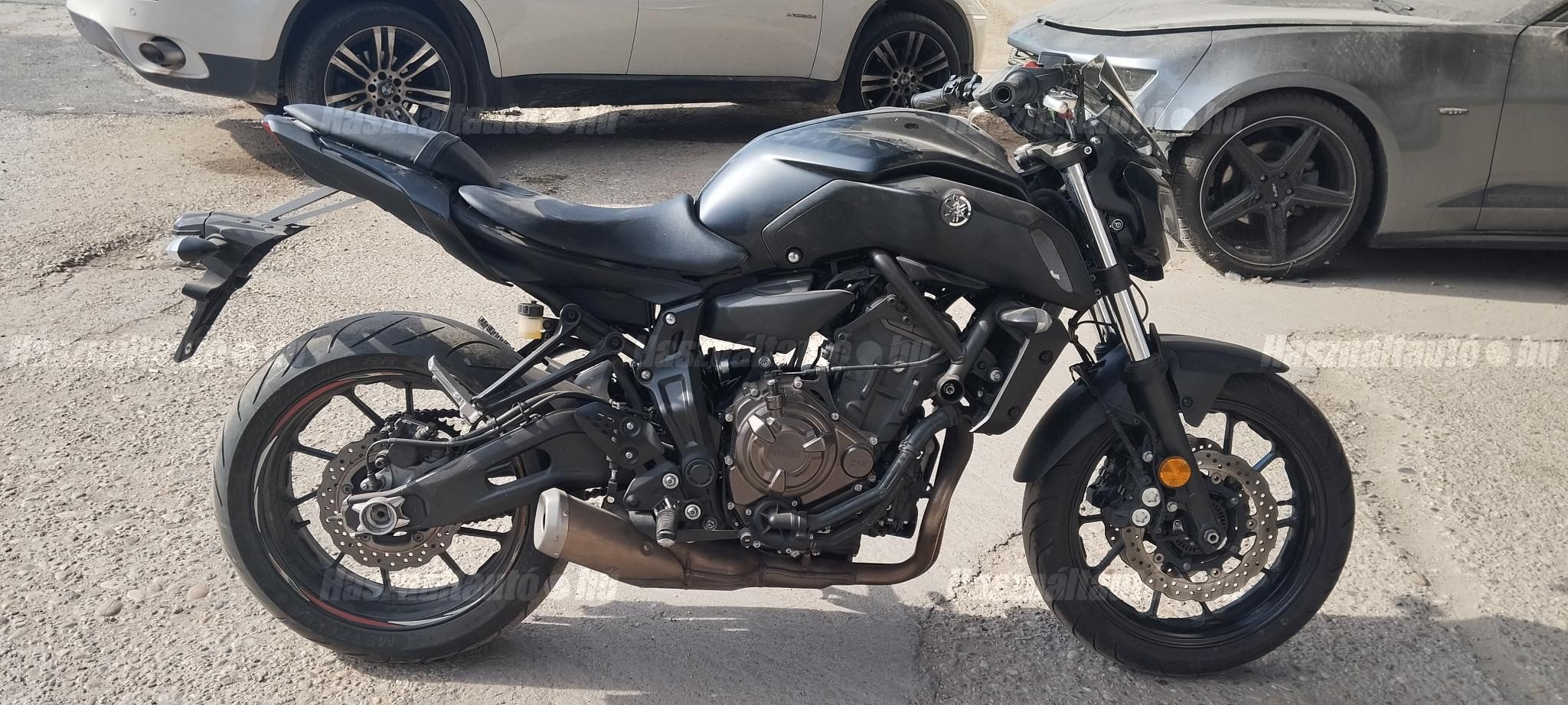 YAMAHA MT-07 2019/6 - 1