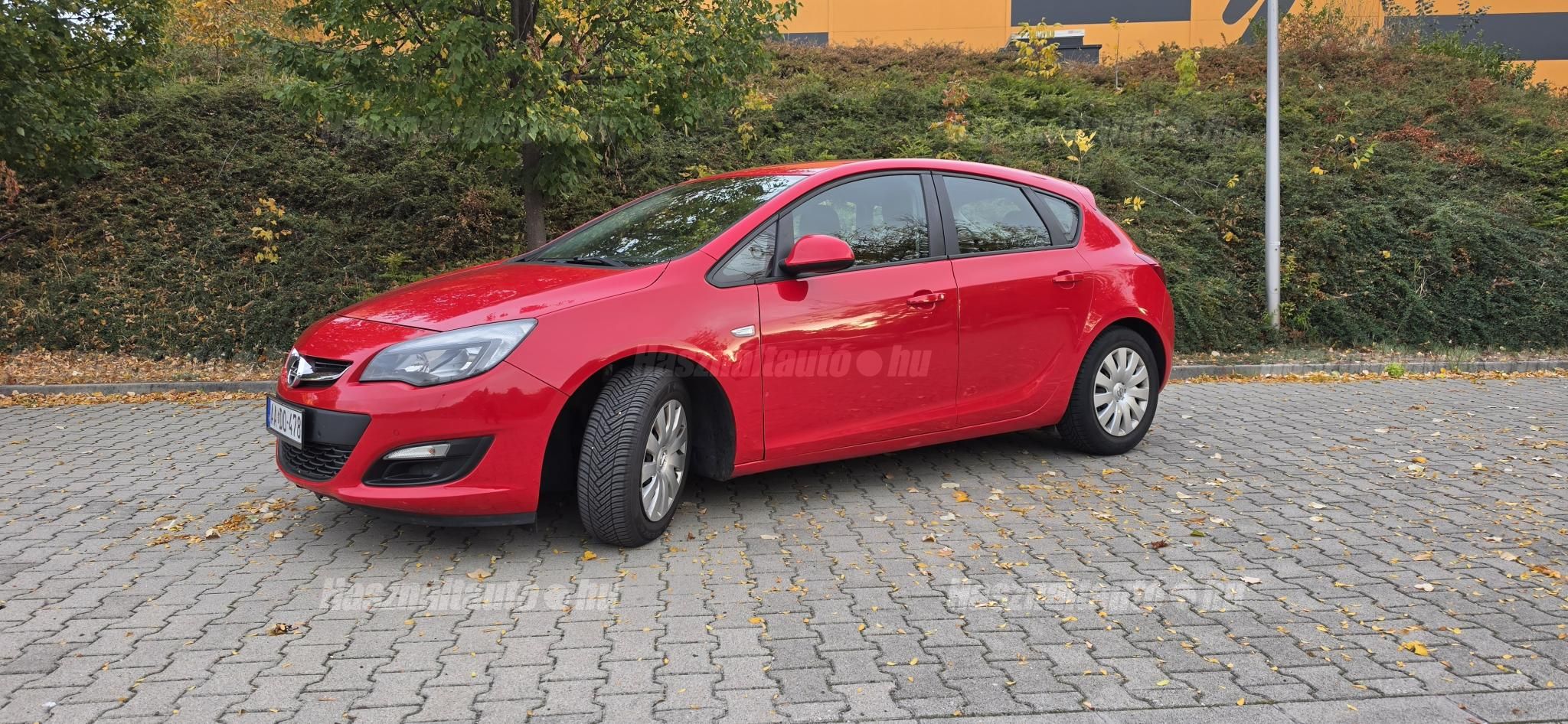 OPEL ASTRA J 2013/6 - 1