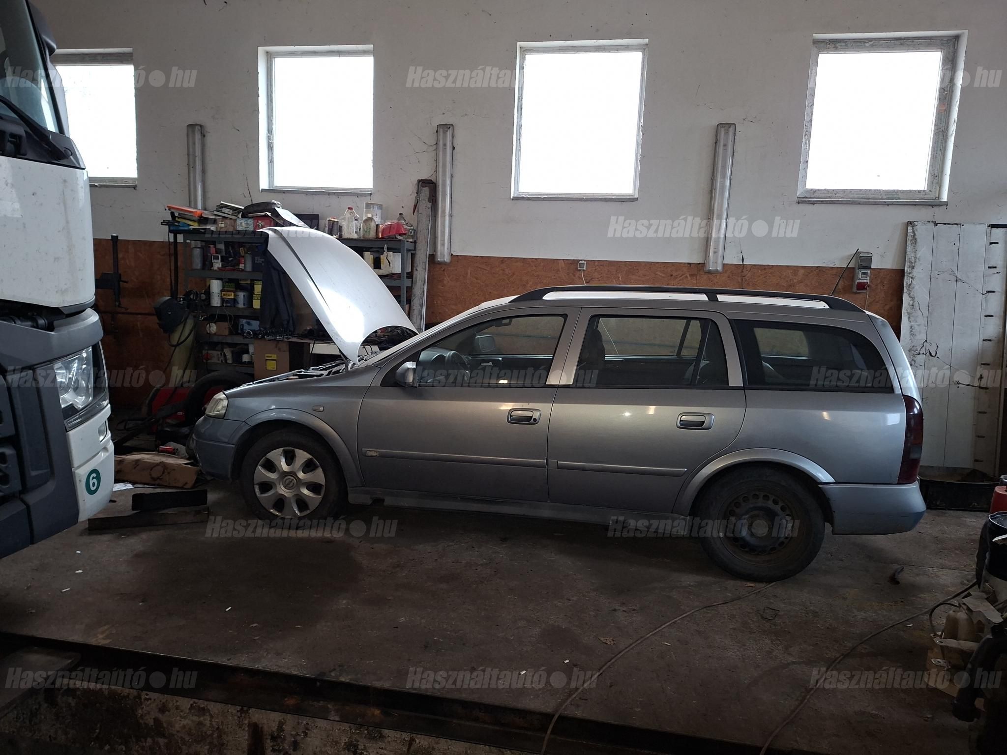 OPEL ASTRA 2003/11 - 1