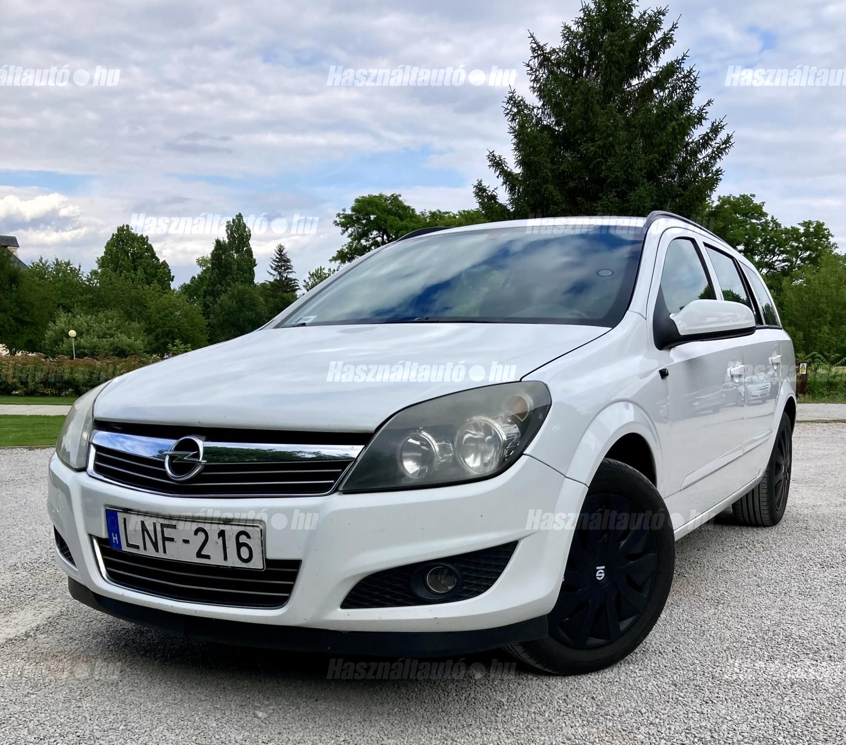 OPEL ASTRA H 2009/4 - 1