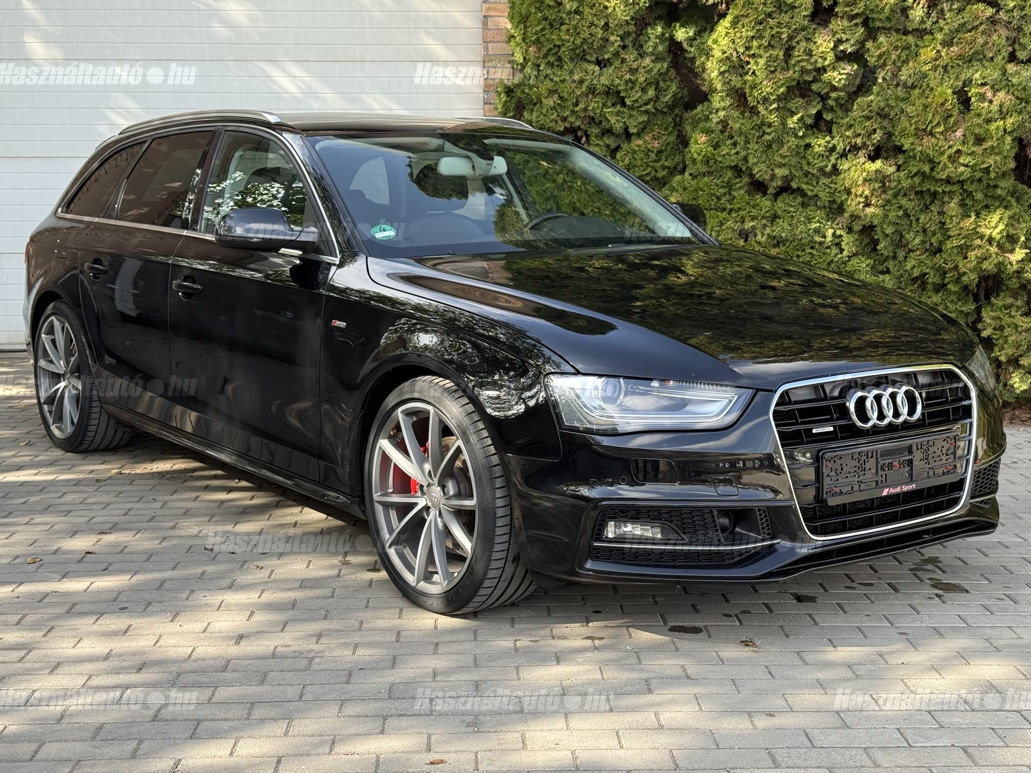 AUDI A4 2014/9 - 1
