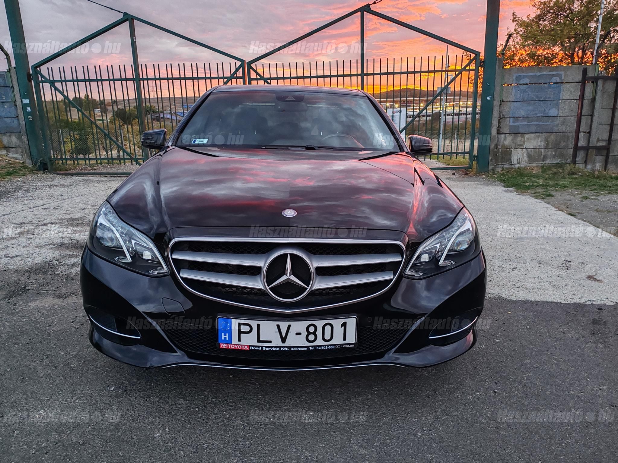 MERCEDES-BENZ E 200 2014/12 - 1