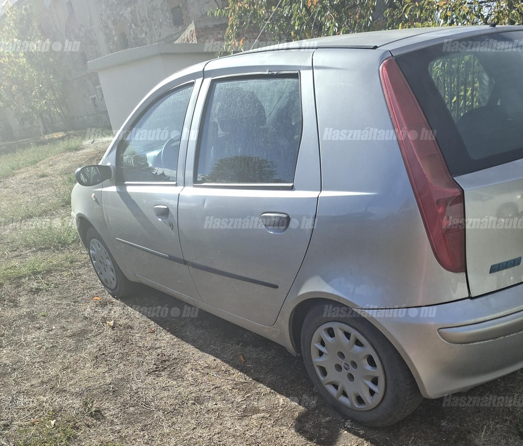 FIAT PUNTO 2002/7 - 1