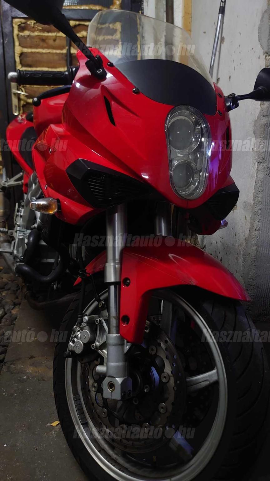 HYOSUNG GT 650 2006/3 - 1