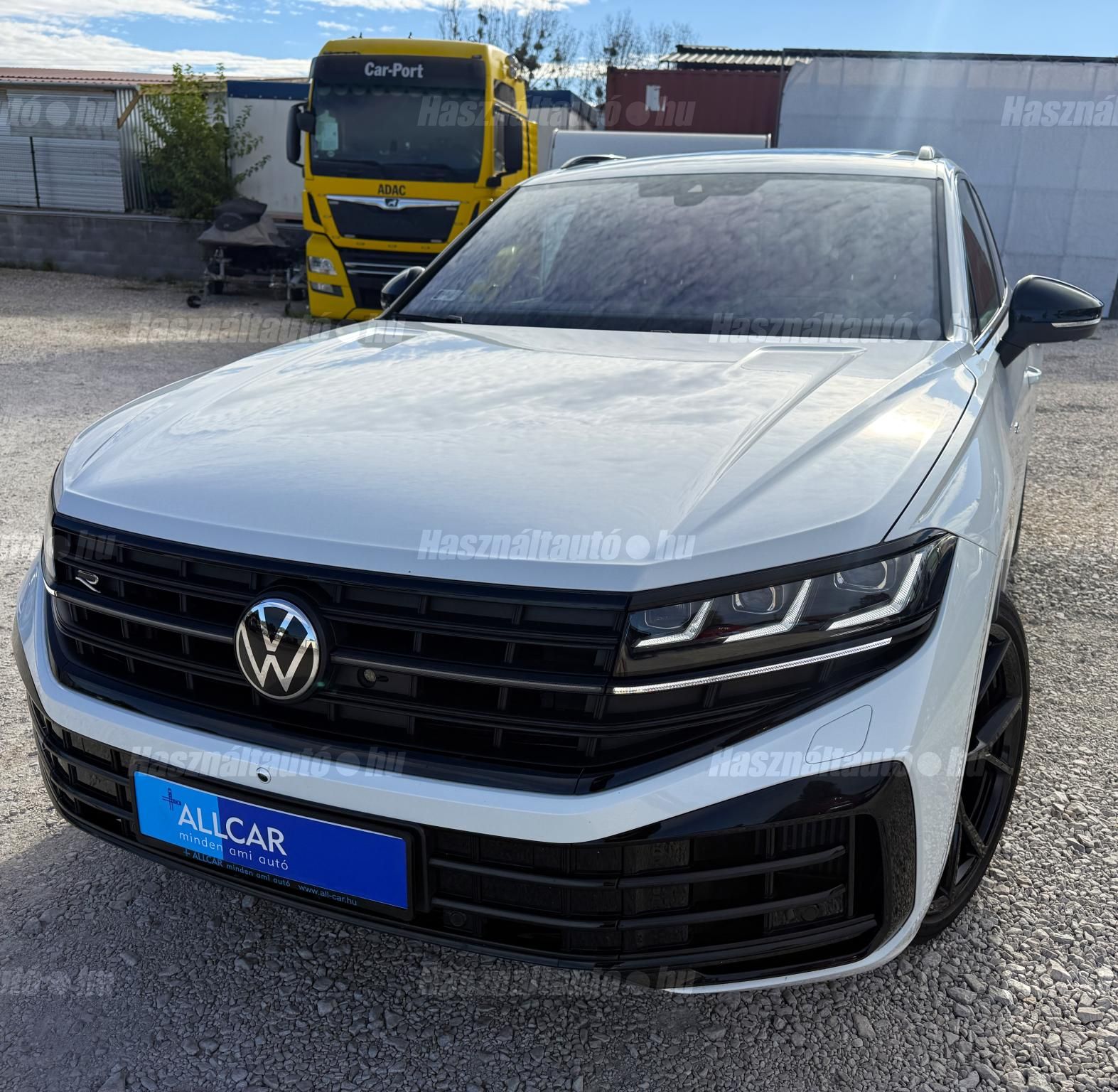 VOLKSWAGEN TOUAREG 2024/7 - 1