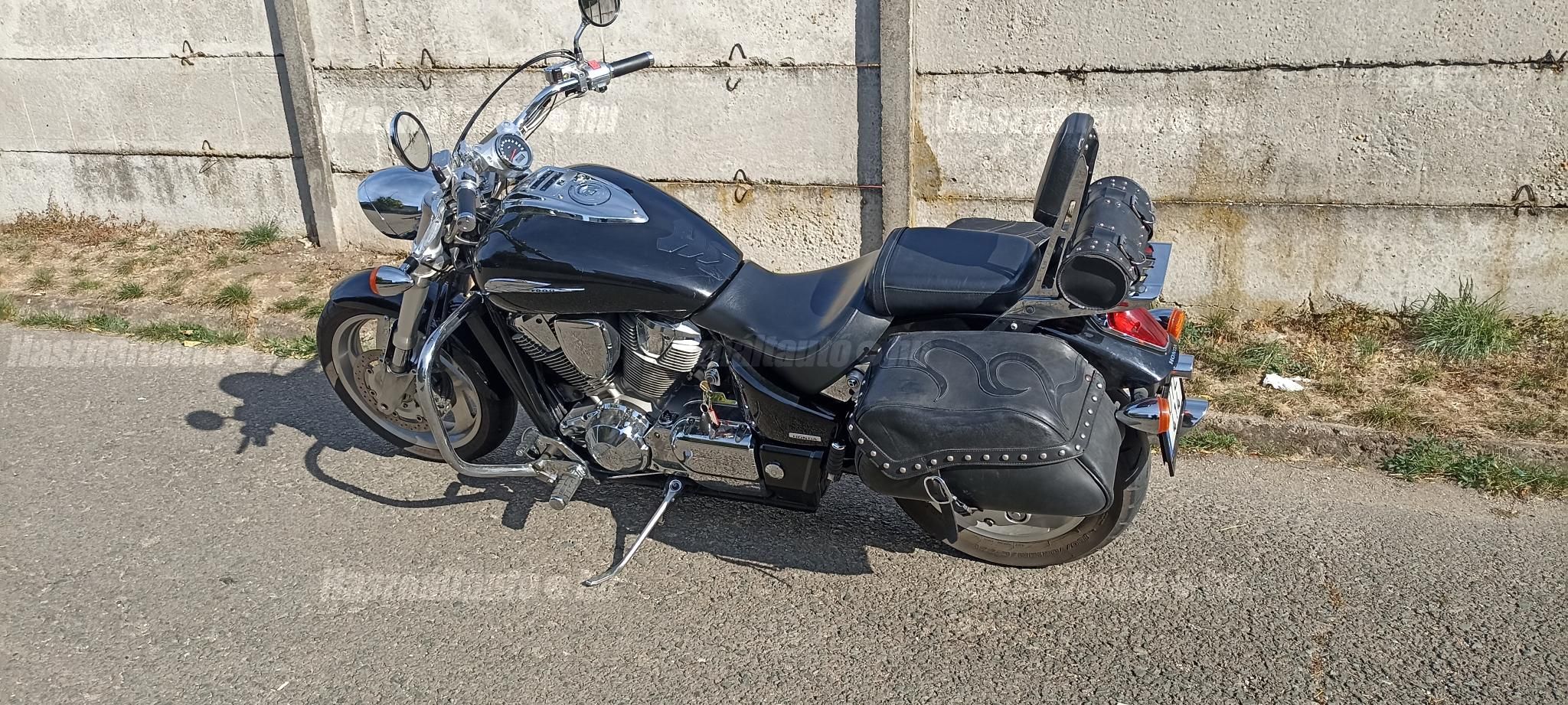 HONDA VTX 1800 2006/3 - 1
