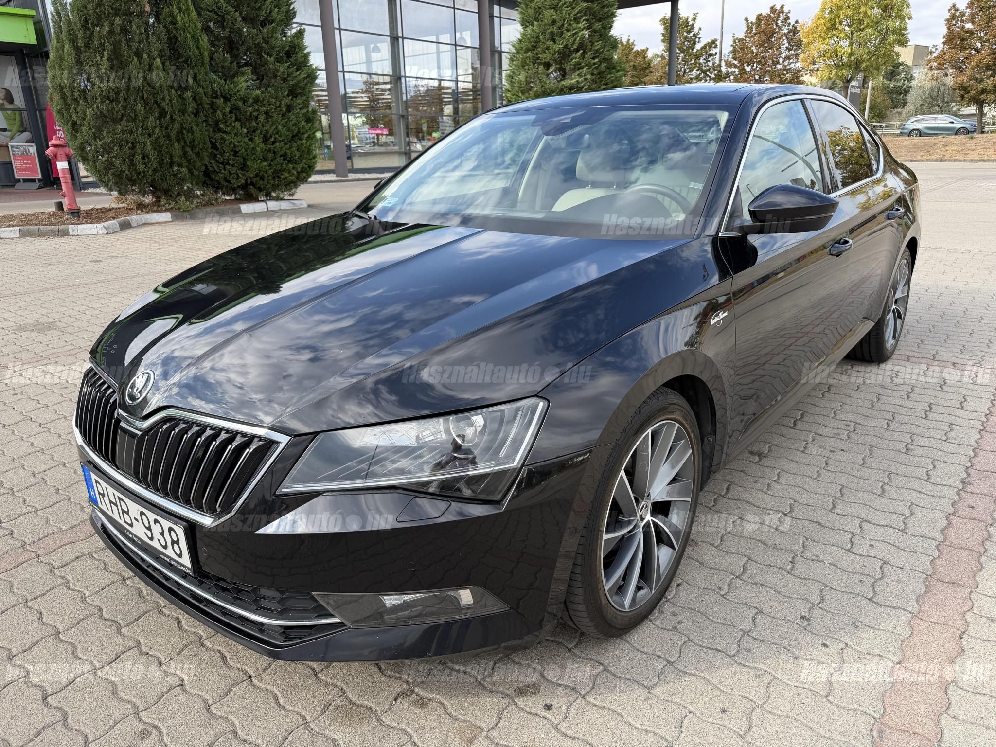 SKODA SUPERB 2019/3 - 1