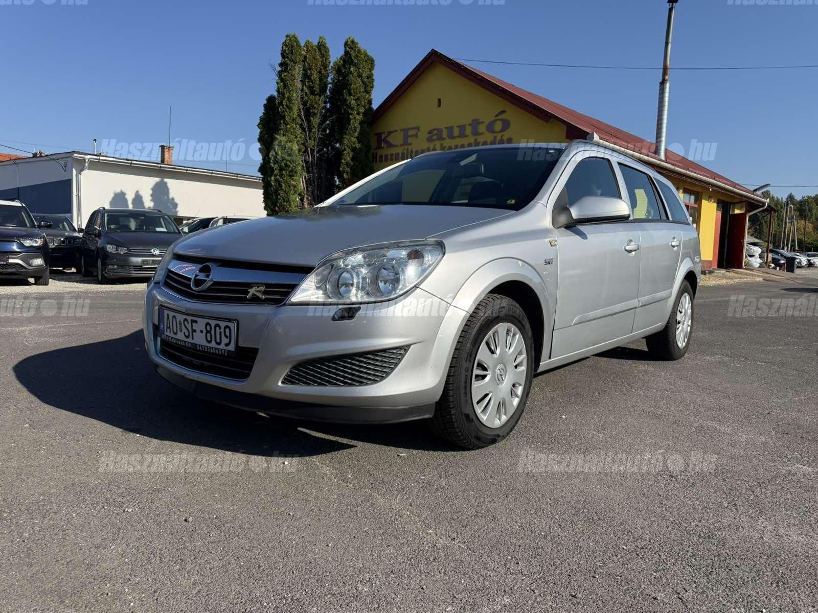 OPEL ASTRA H 2008/6 - 1