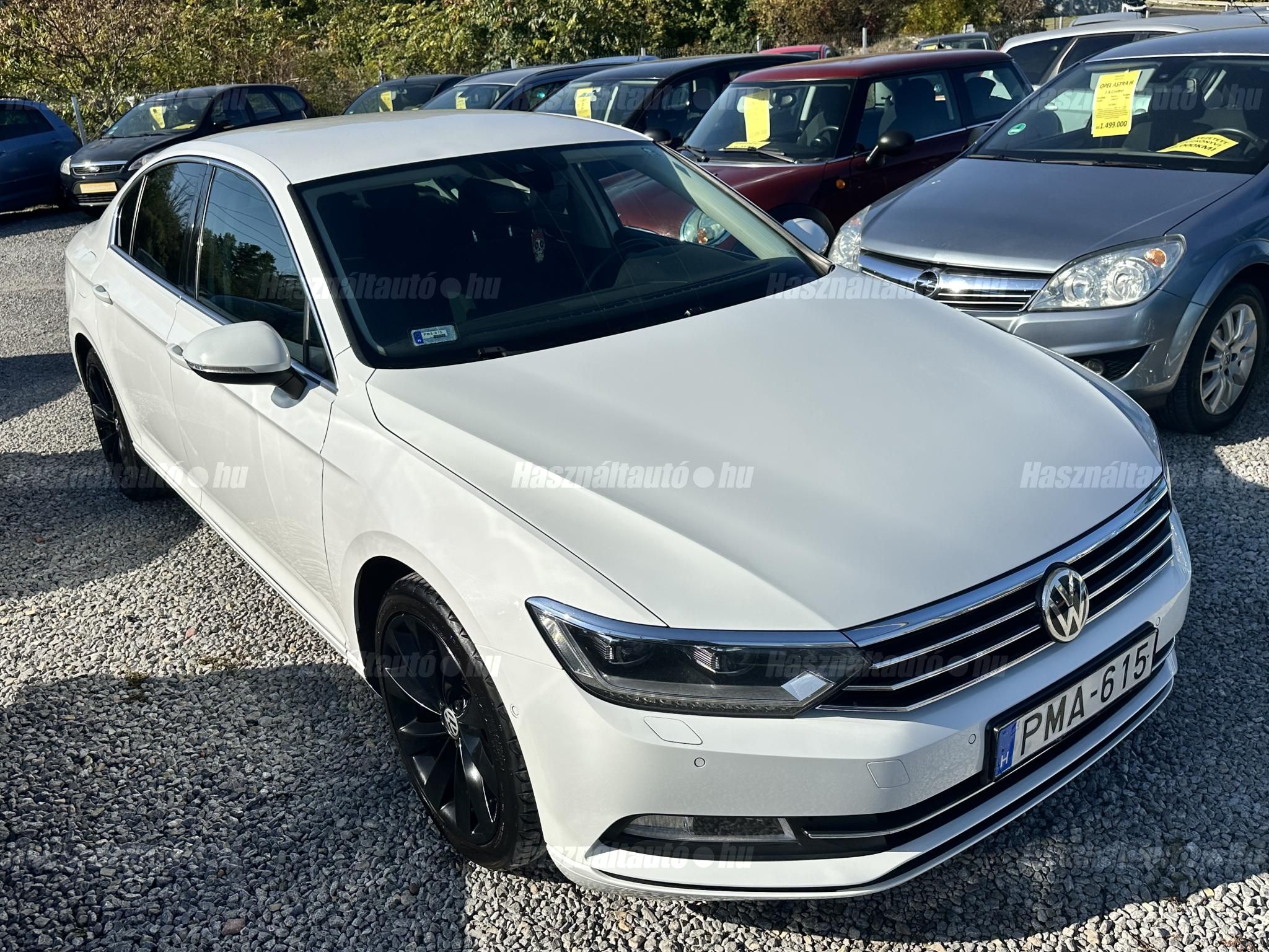 VOLKSWAGEN PASSAT VIII 2017/12 - 1