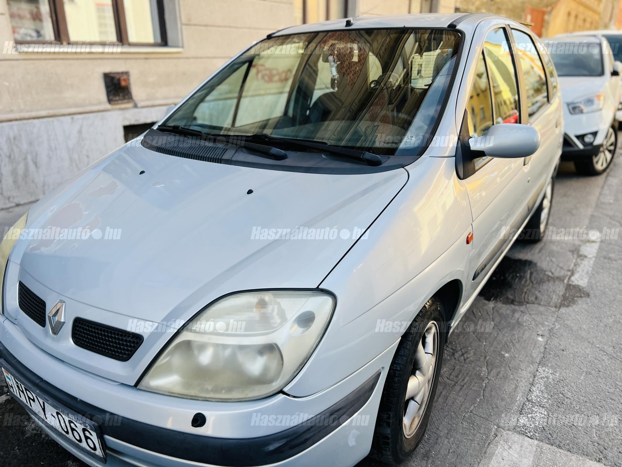 RENAULT SCENIC 2001/5 - 1