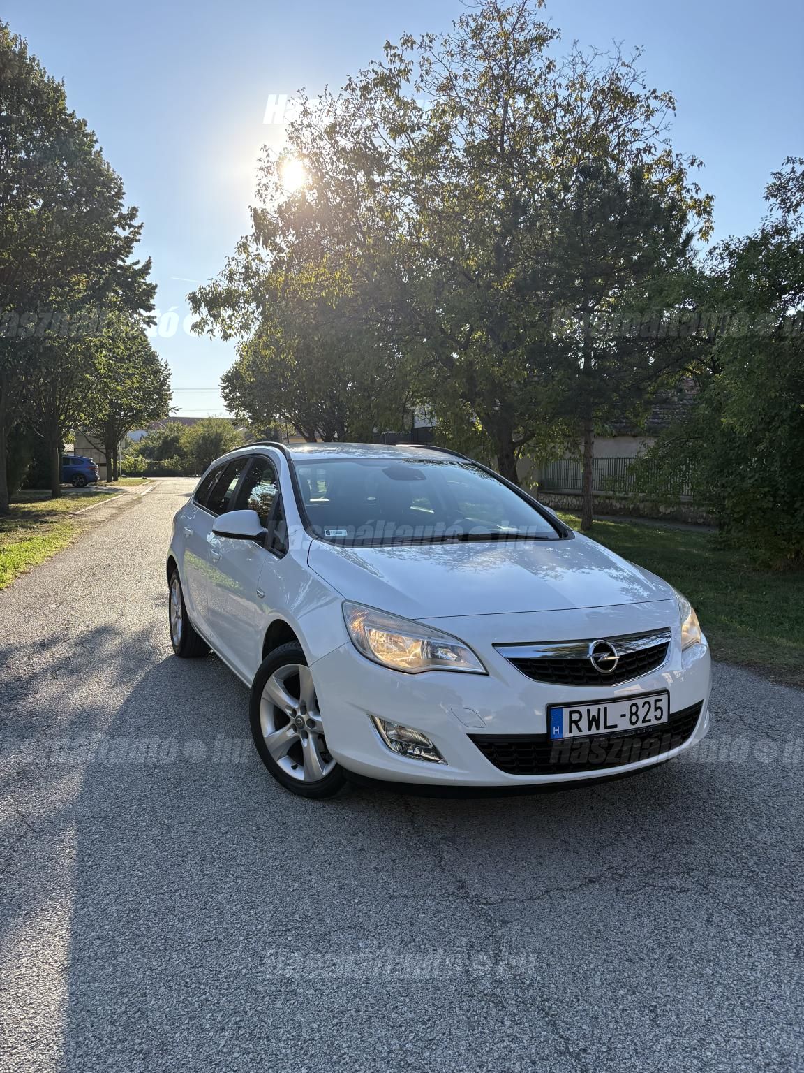 OPEL ASTRA J 2012/5 - 1