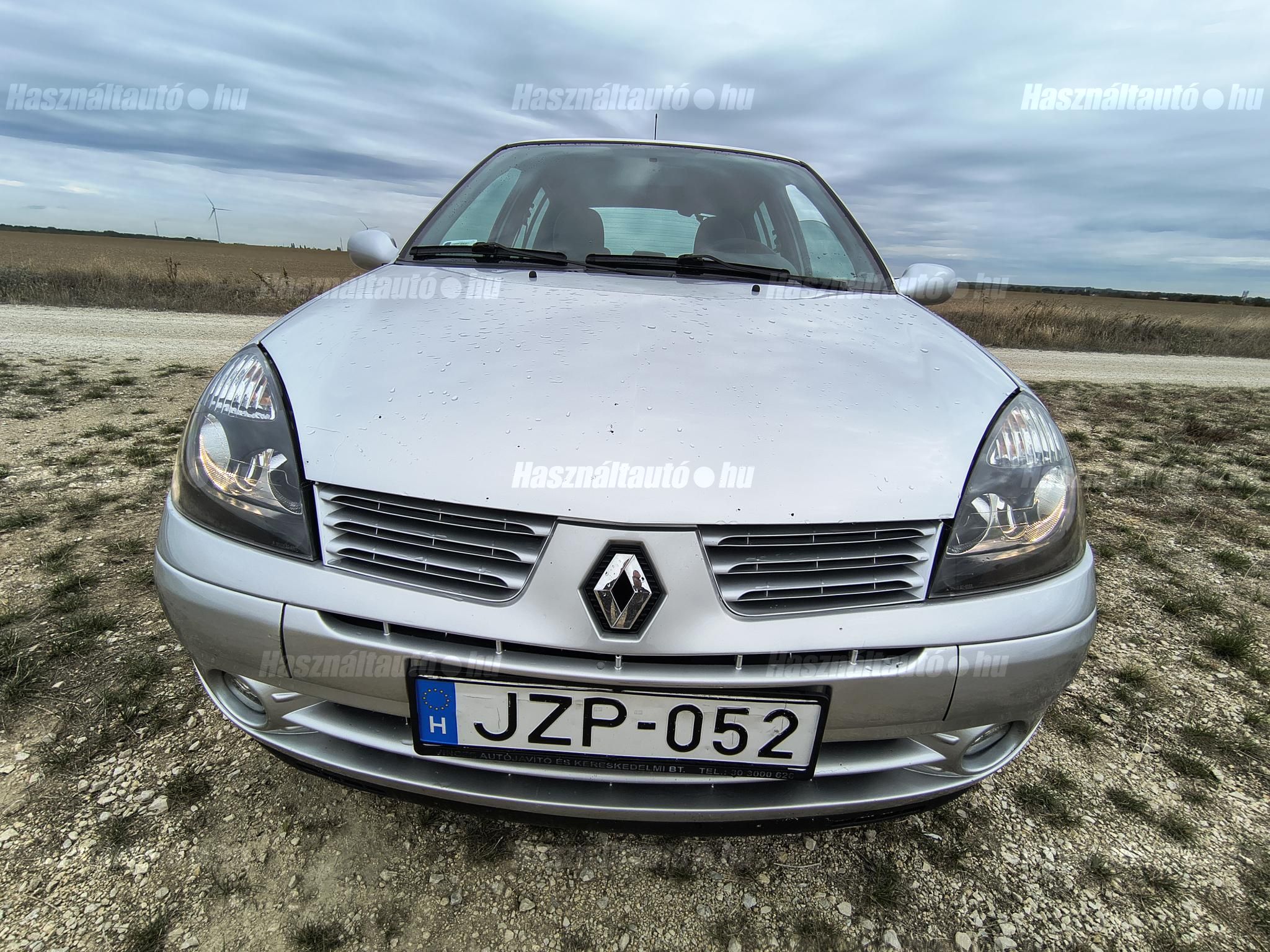 RENAULT CLIO 2005/8 - 1